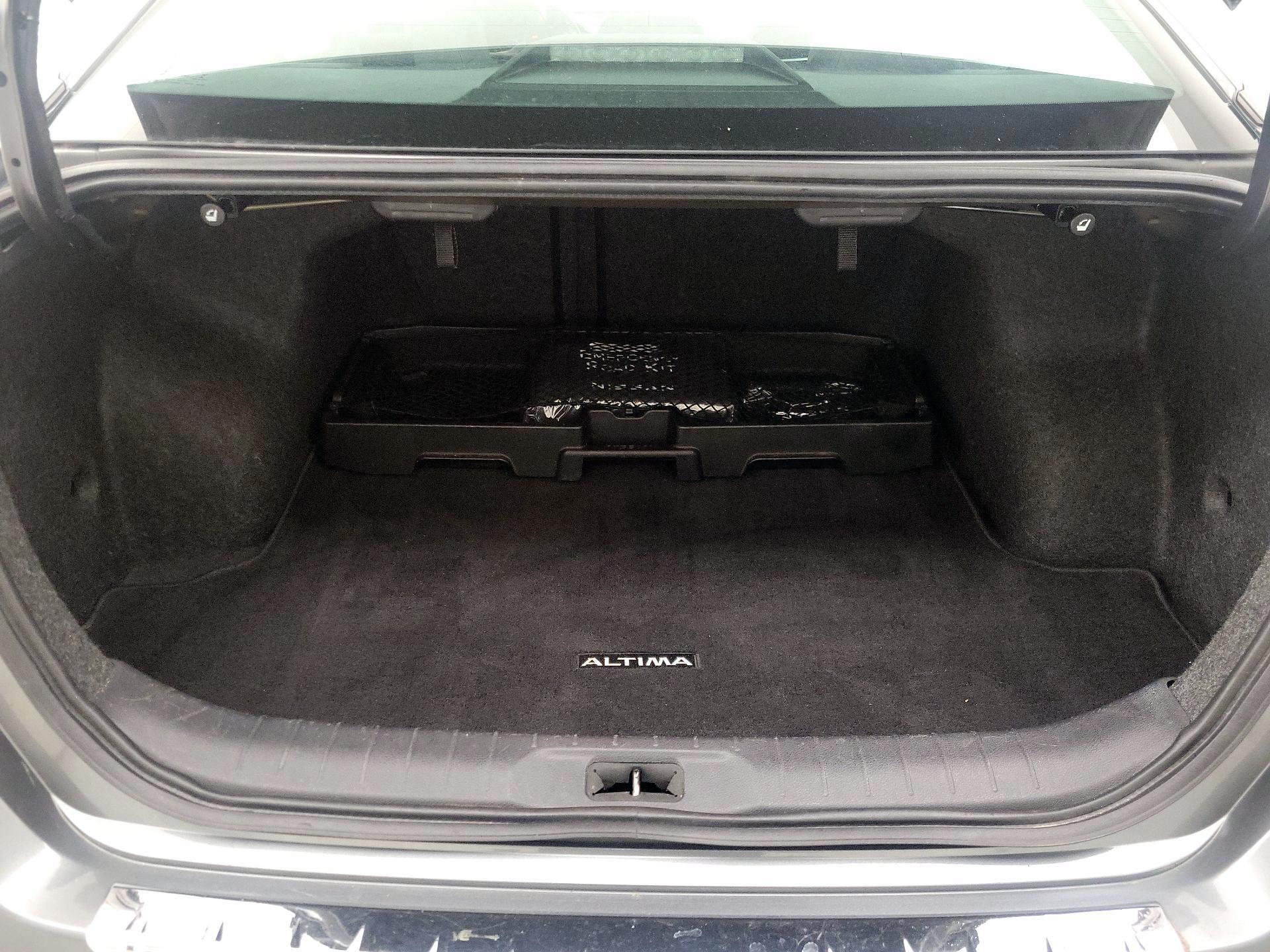 Thumbnail: 2022 Nissan Altima - 20