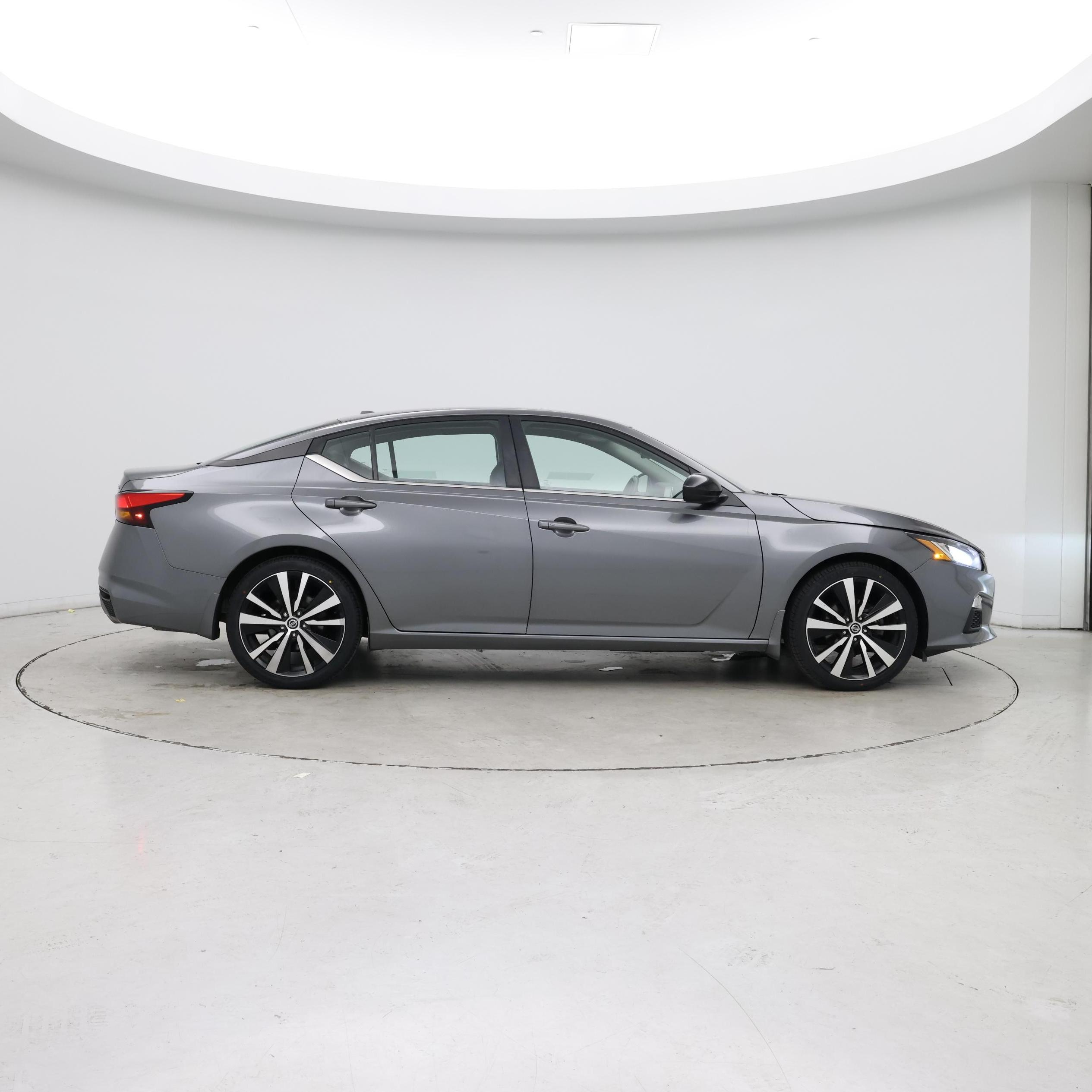 Thumbnail: 2022 Nissan Altima - 7