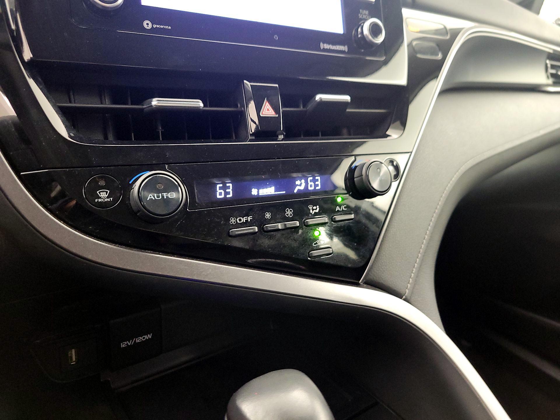 Thumbnail: 2023 Toyota Camry - 16