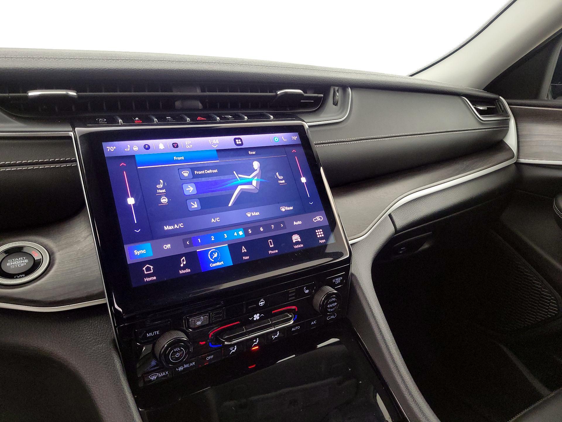 Thumbnail: 2023 Jeep Grand Cherokee L - 17