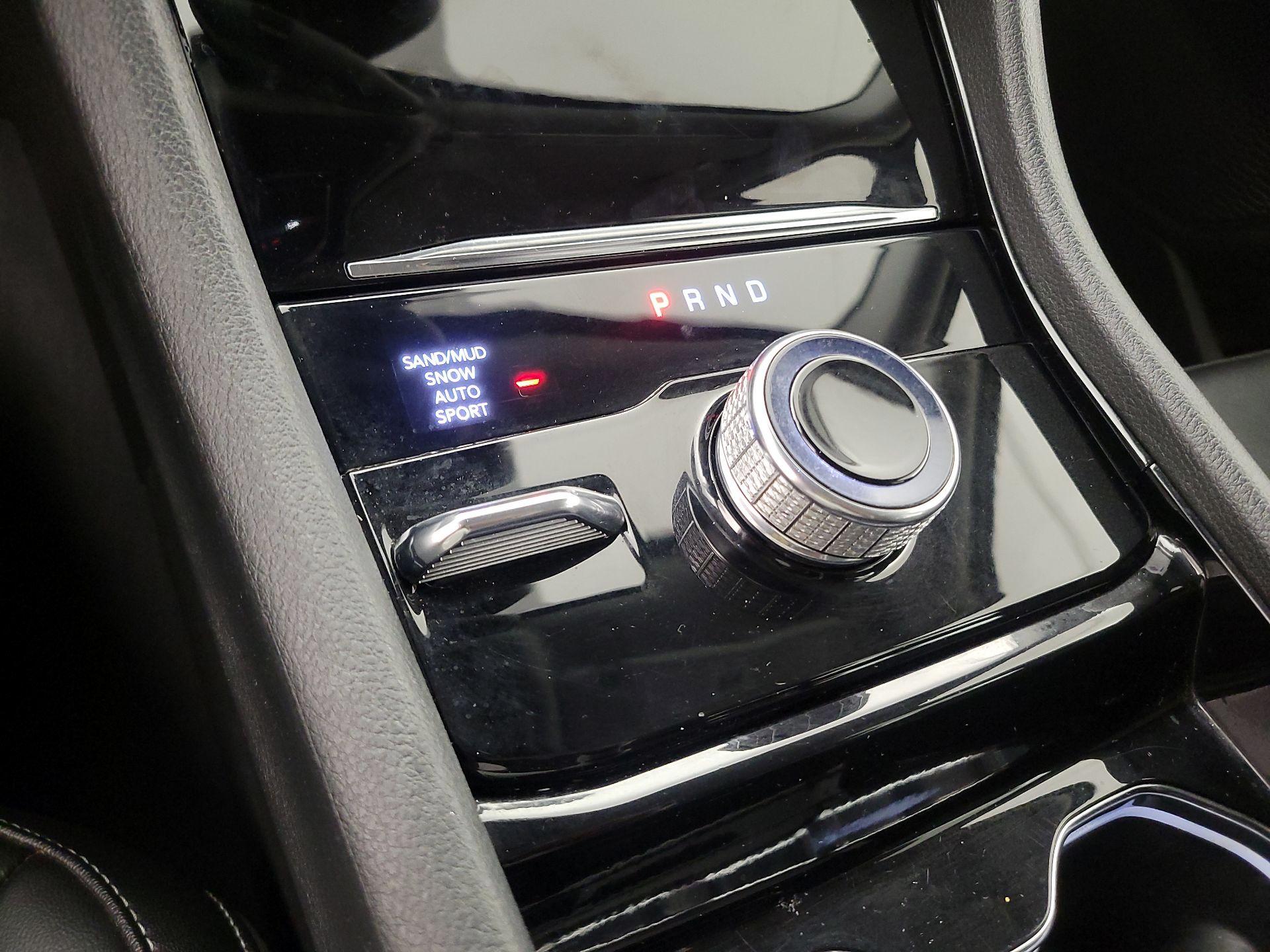 Thumbnail: 2023 Jeep Grand Cherokee L - 18