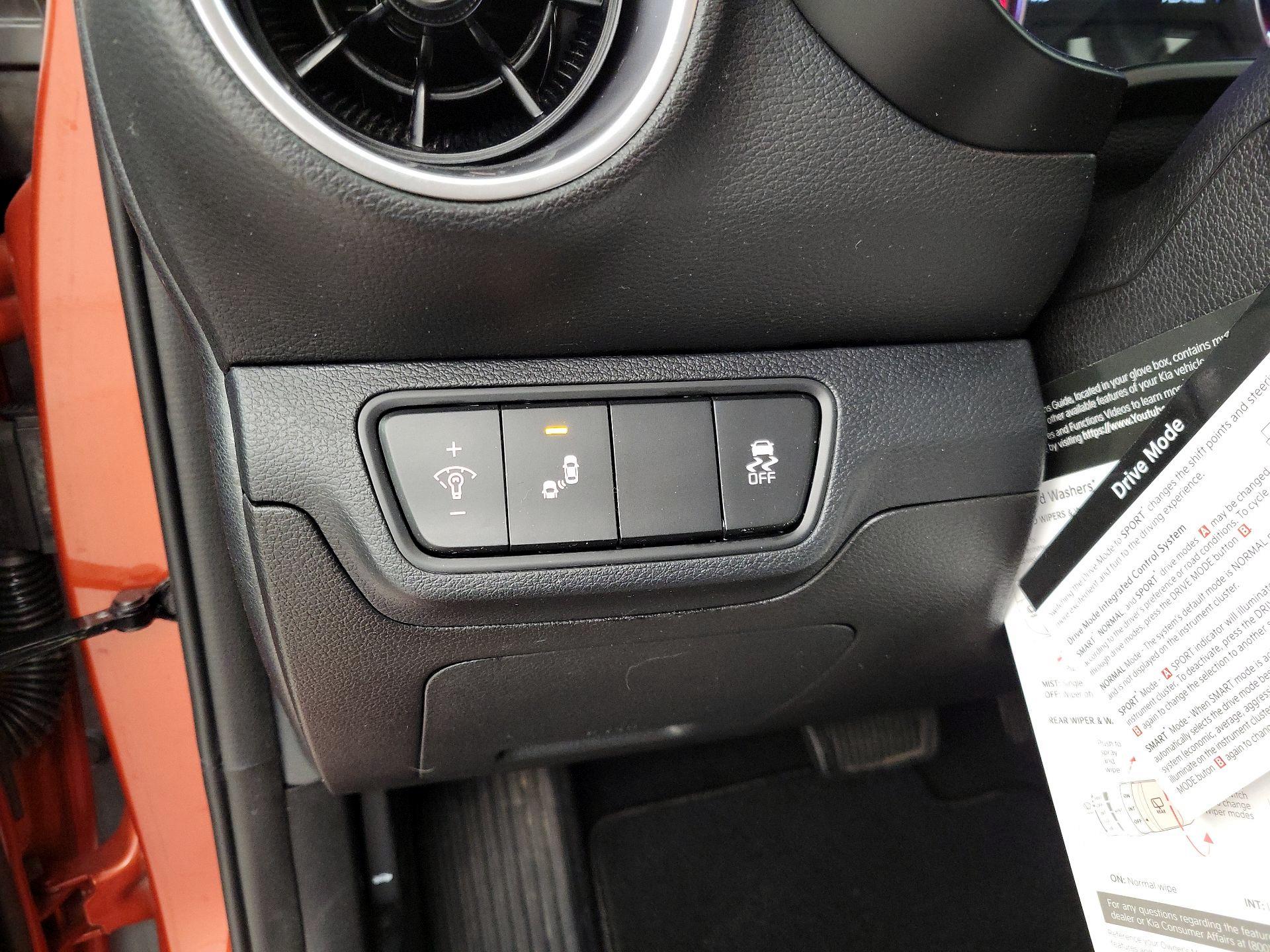 Thumbnail: 2023 Kia Forte - 13