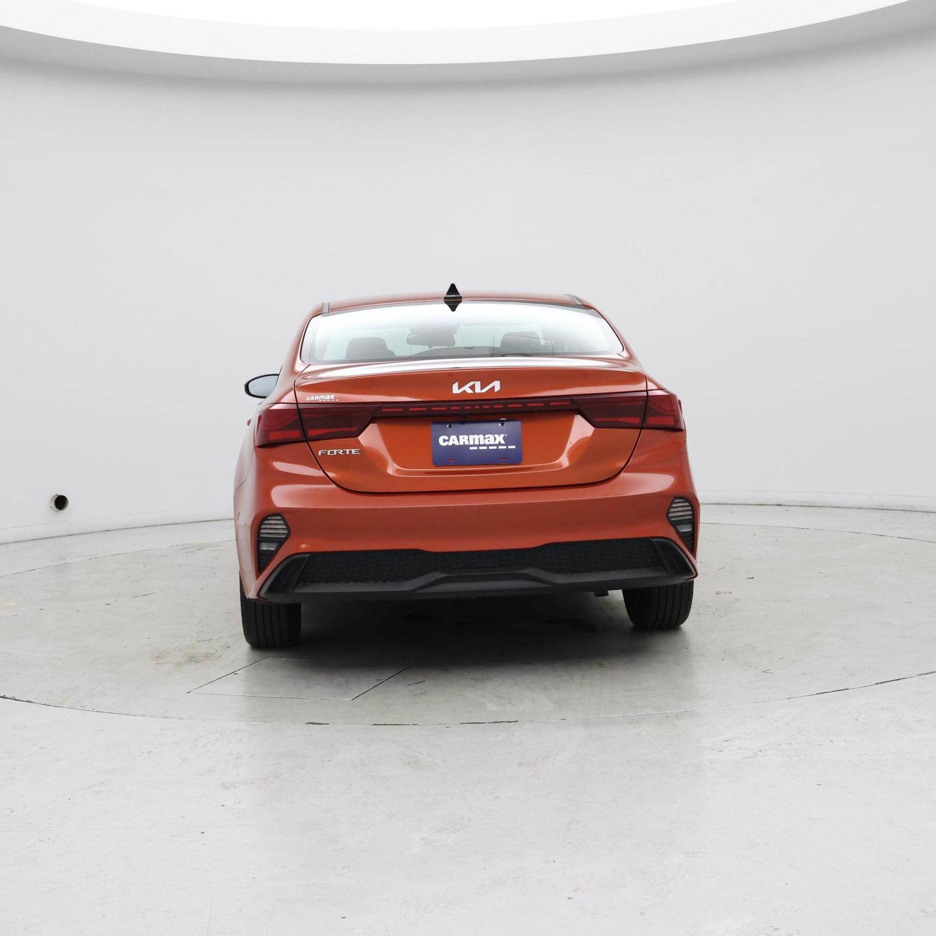 Thumbnail: 2023 Kia Forte - 6