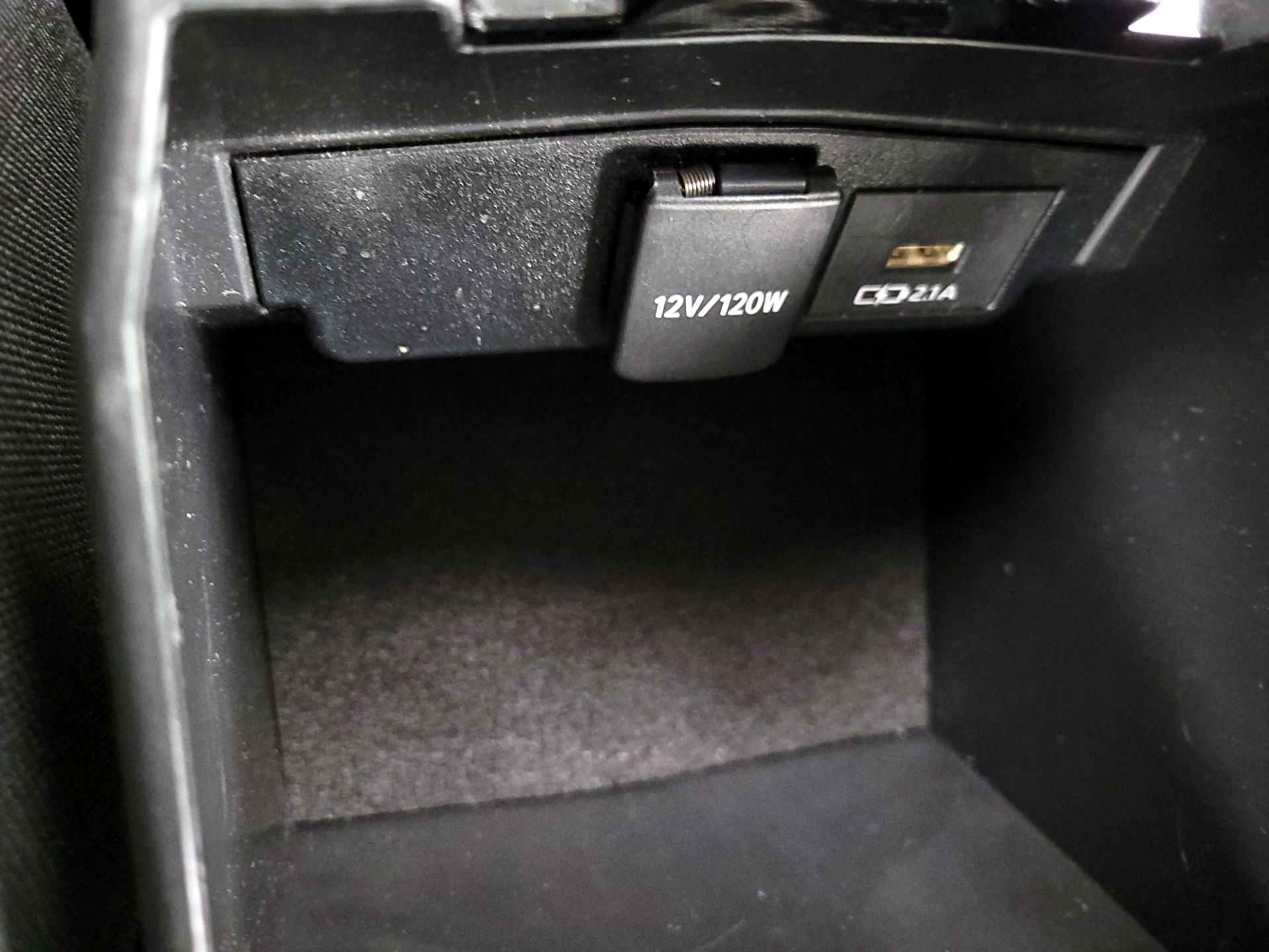 Thumbnail: 2021 Toyota Corolla - 17