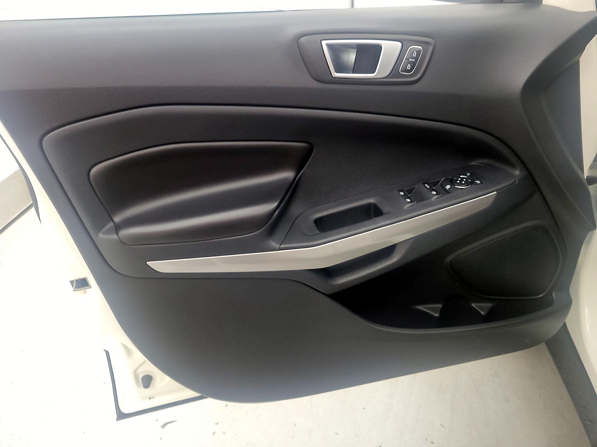 Thumbnail: 2021 Ford EcoSport - 12