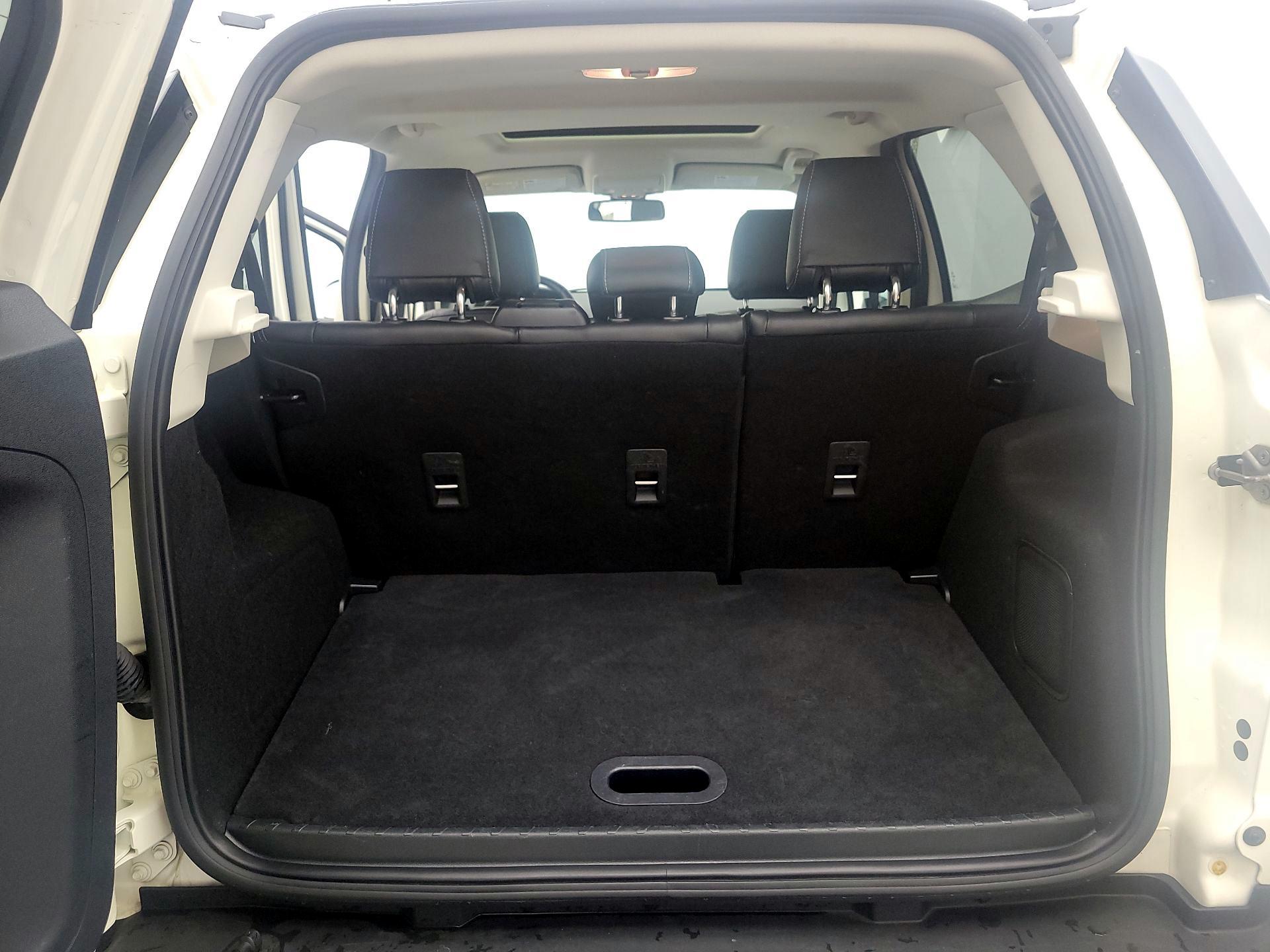 Thumbnail: 2021 Ford EcoSport - 19