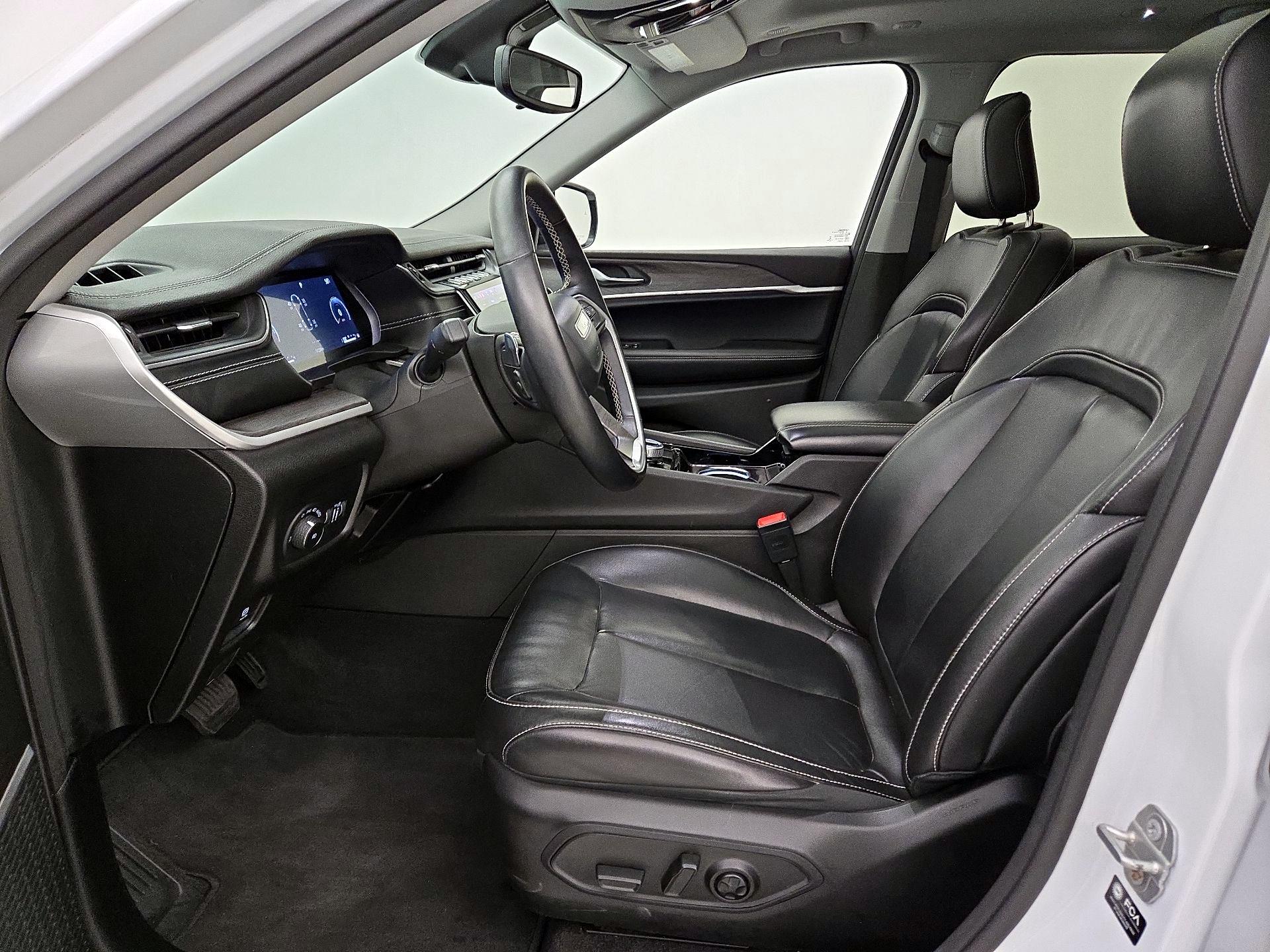 Thumbnail: 2021 Jeep Grand Cherokee L - 11