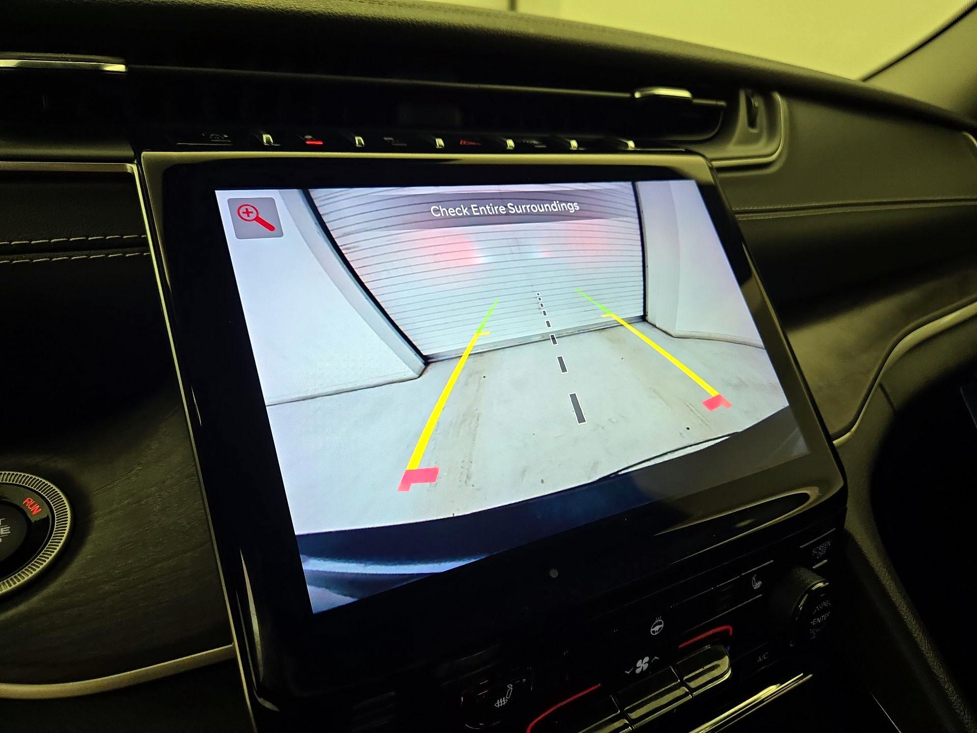 Thumbnail: 2022 Jeep Grand Cherokee L - 14