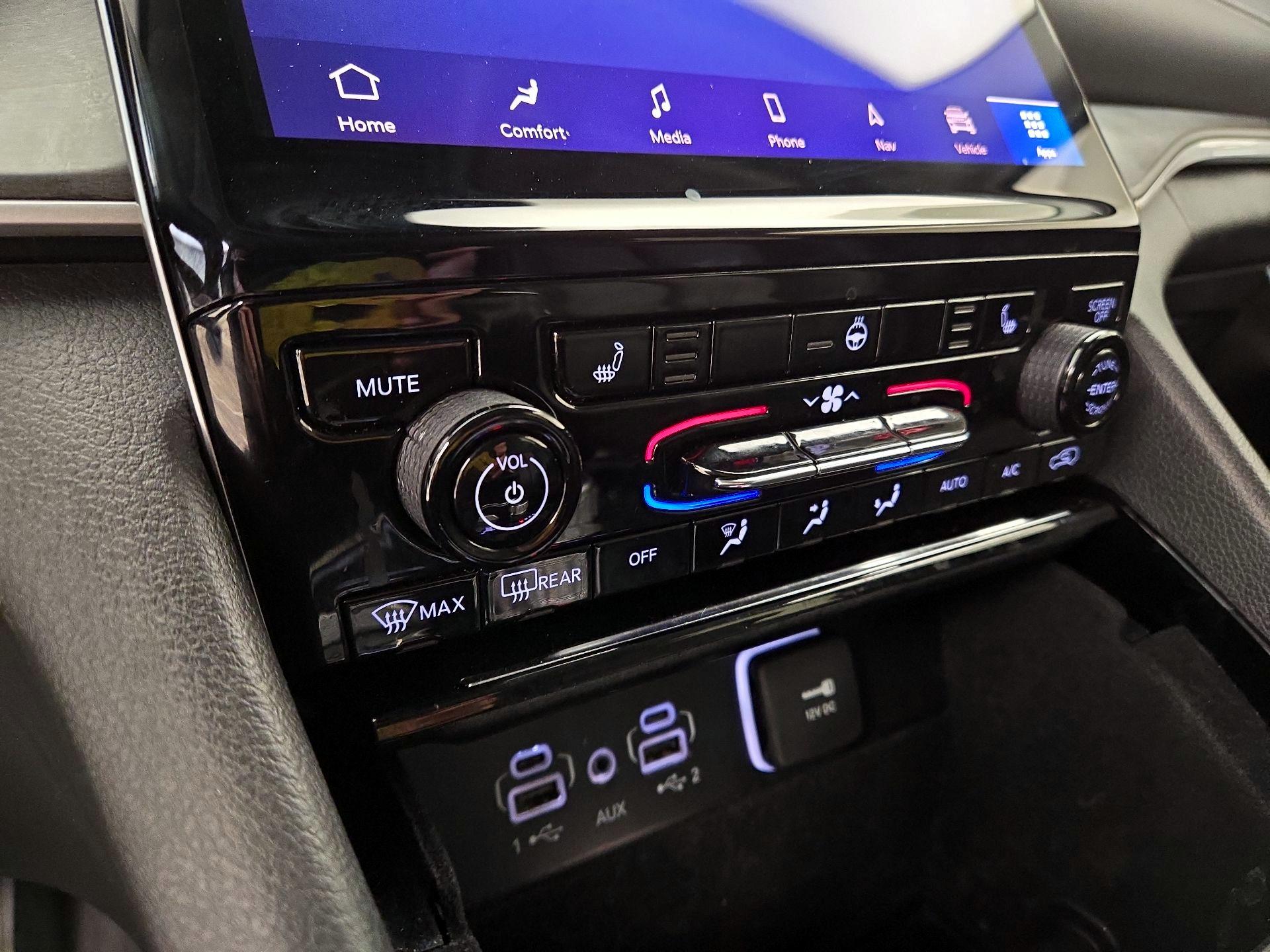 Thumbnail: 2022 Jeep Grand Cherokee L - 16