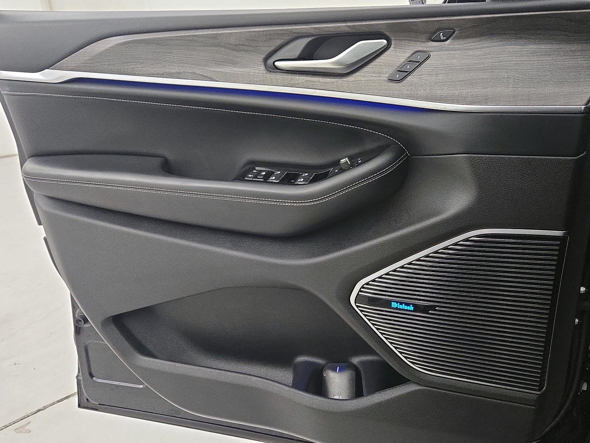 Thumbnail: 2021 Jeep Grand Cherokee L - 12