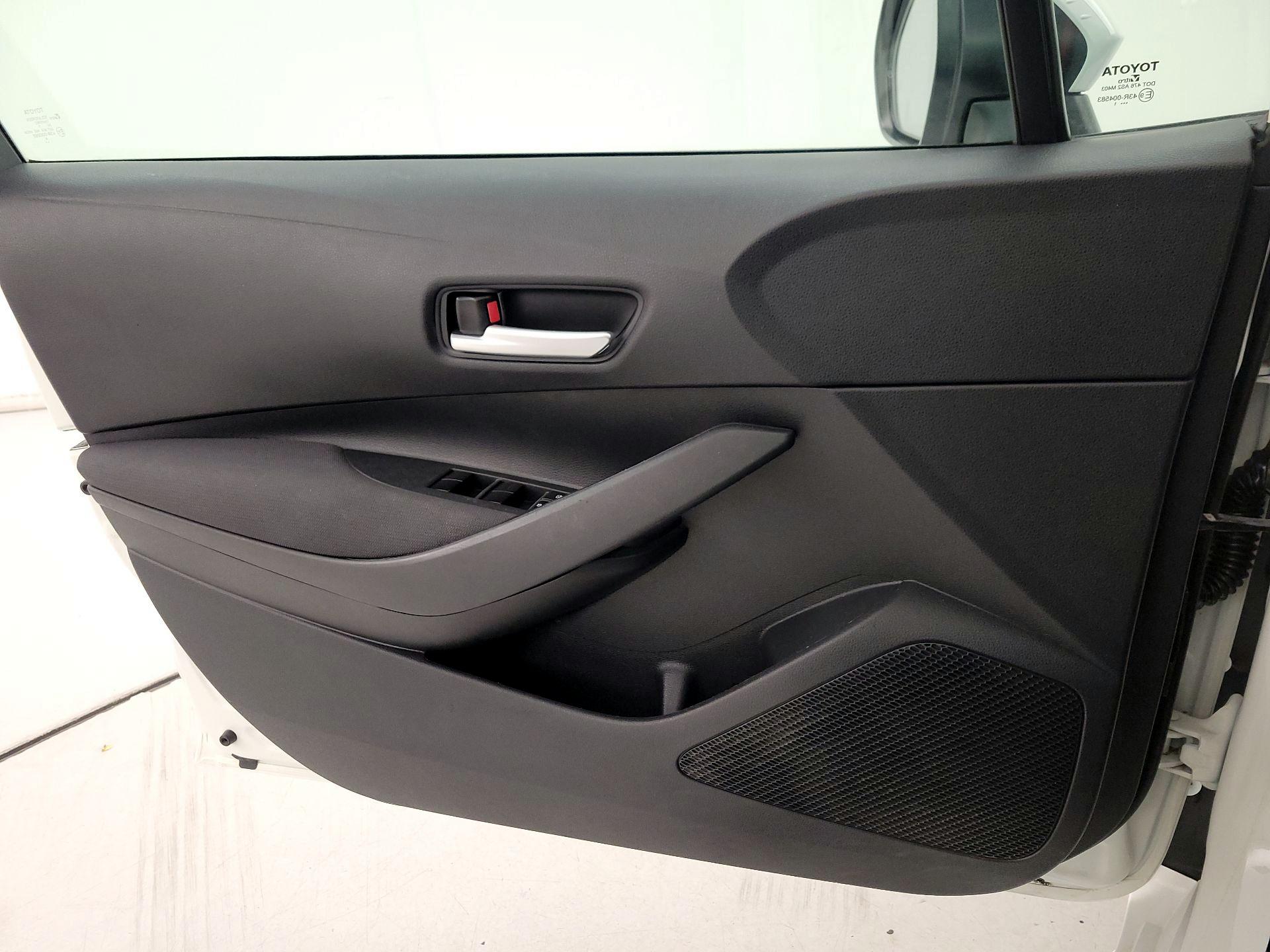 Thumbnail: 2021 Toyota Corolla - 12