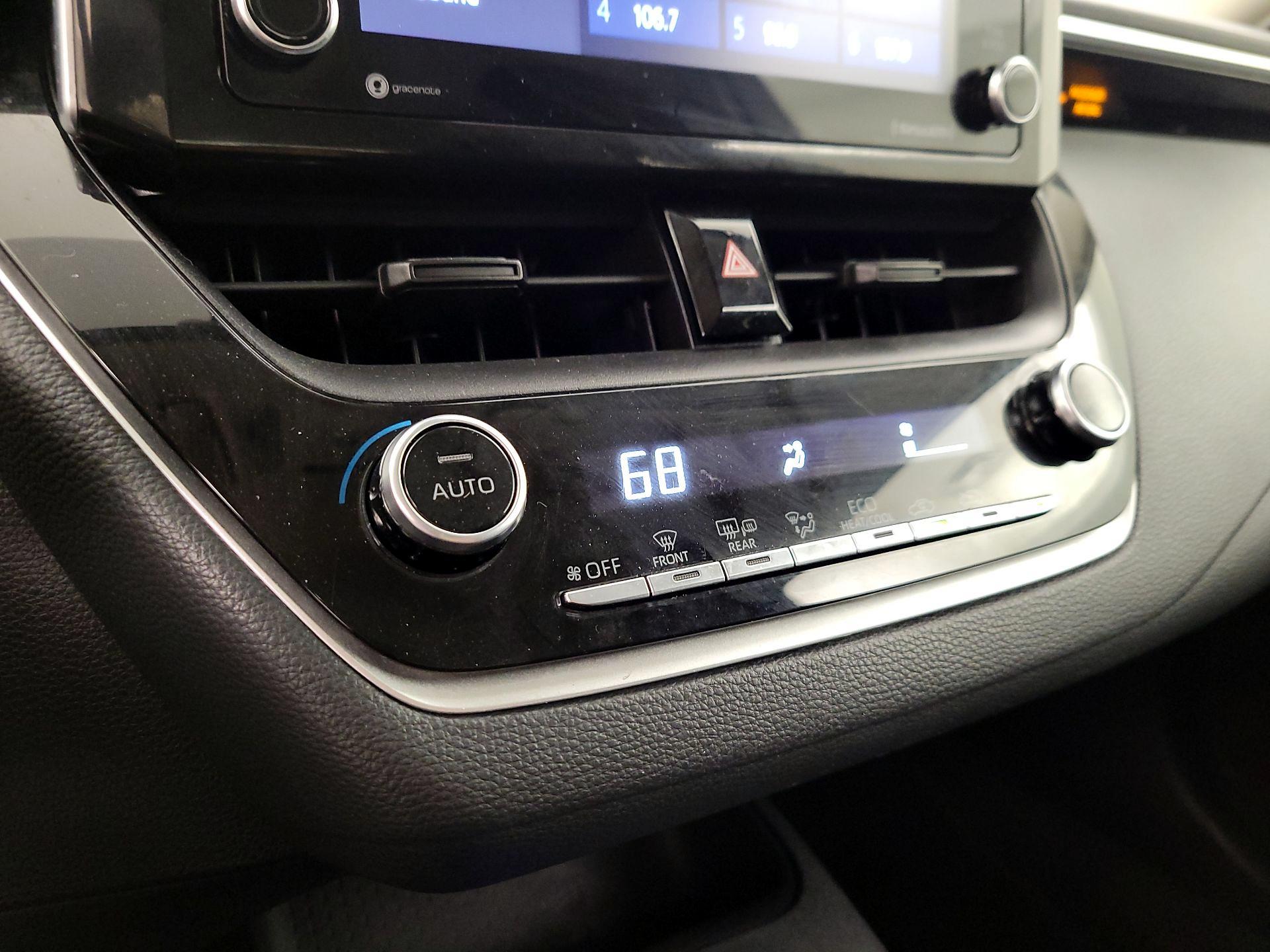 Thumbnail: 2021 Toyota Corolla - 17