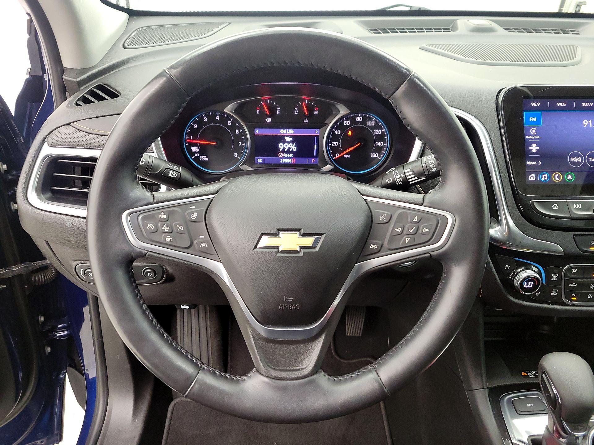 Thumbnail: 2022 Chevrolet Equinox - 10