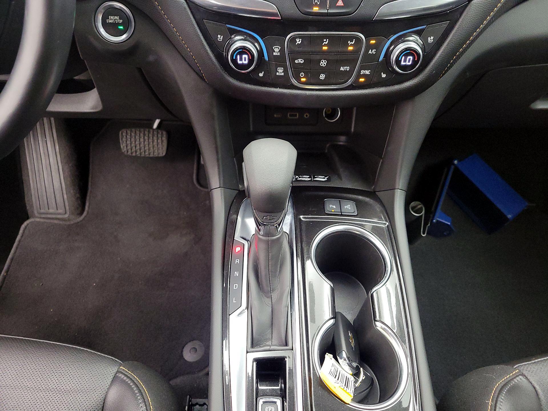 Thumbnail: 2022 Chevrolet Equinox - 18