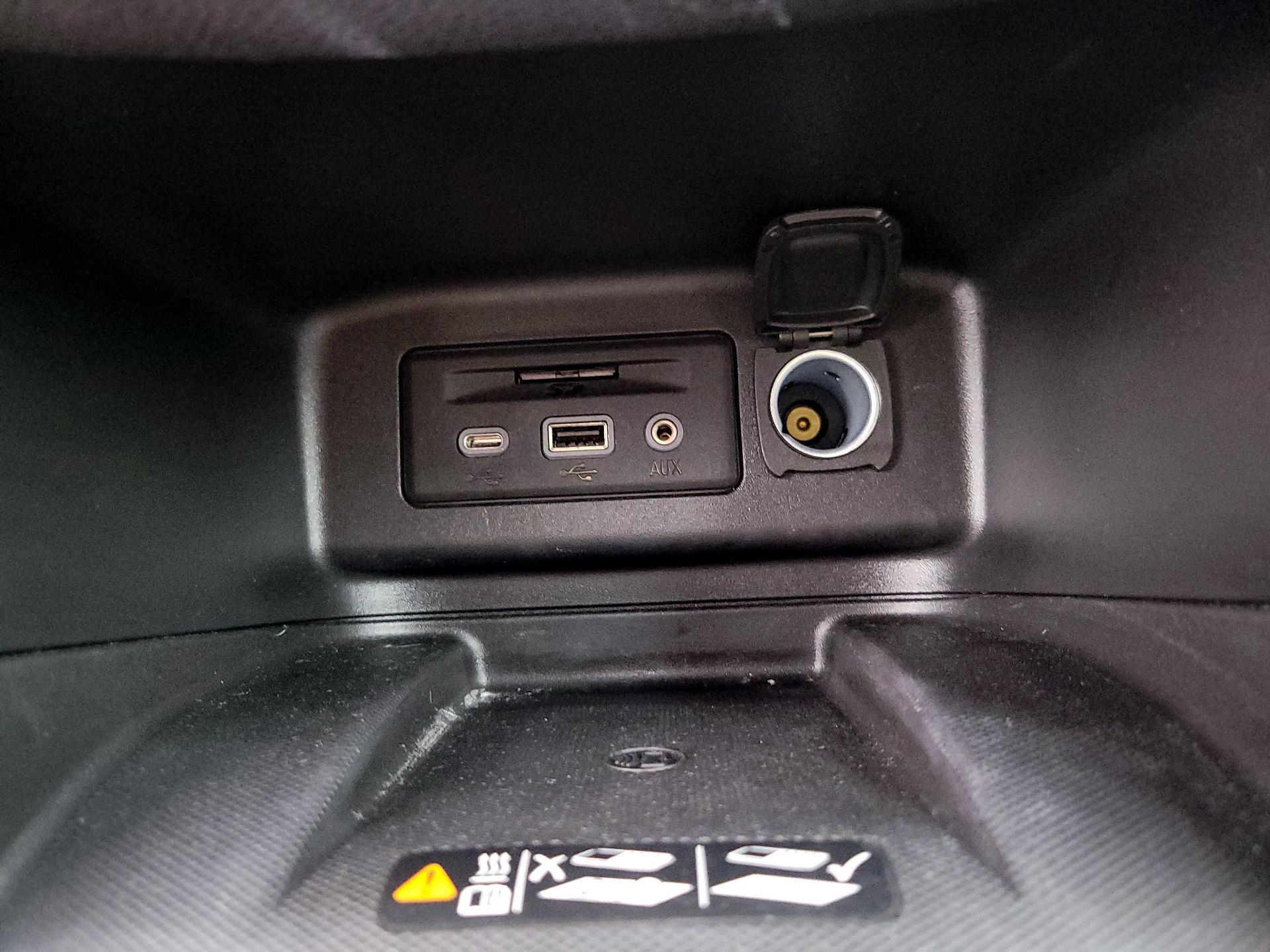 Thumbnail: 2022 Chevrolet Equinox - 19