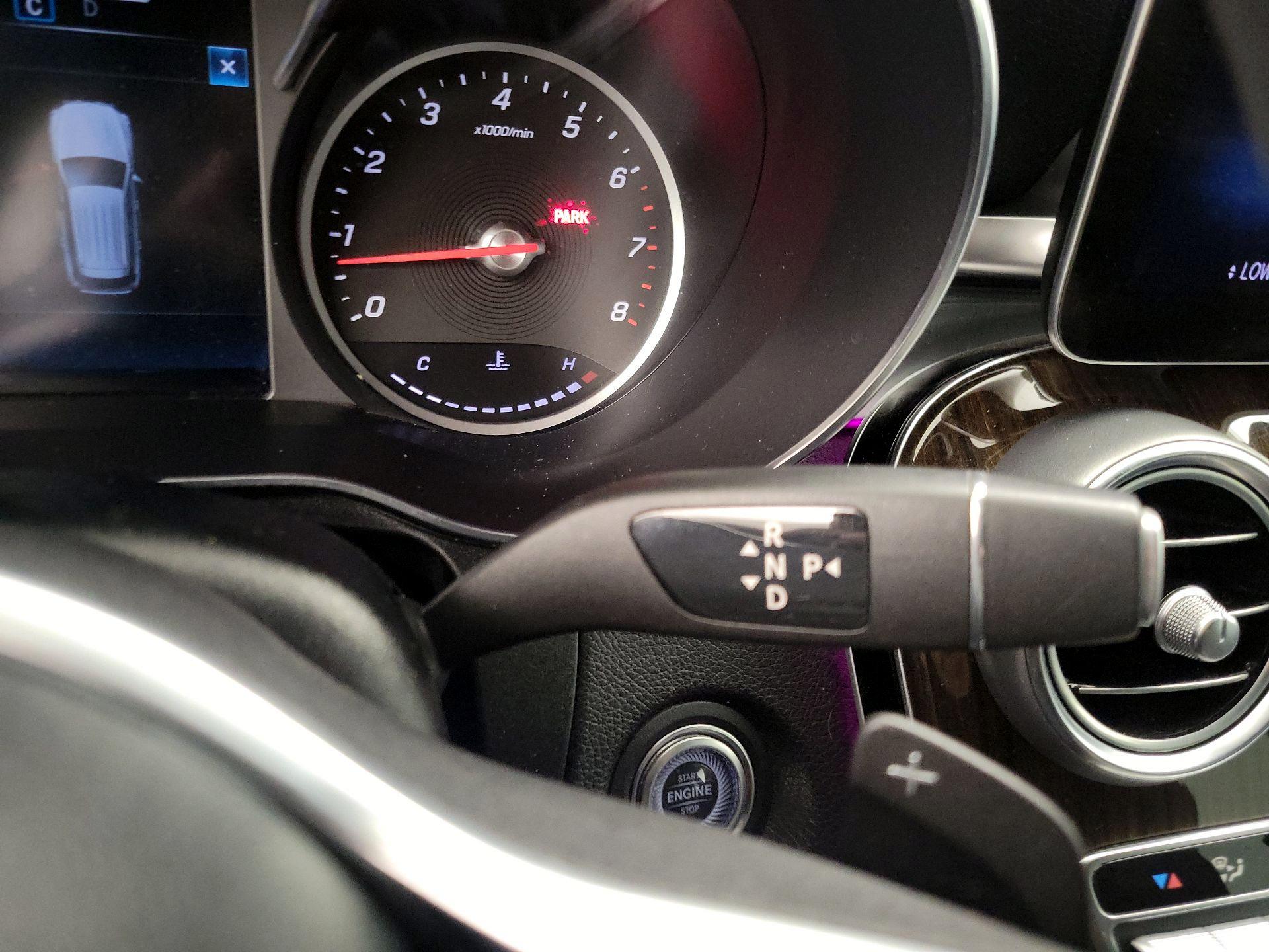 Thumbnail: 2021 Mercedes-Benz GLC - 17