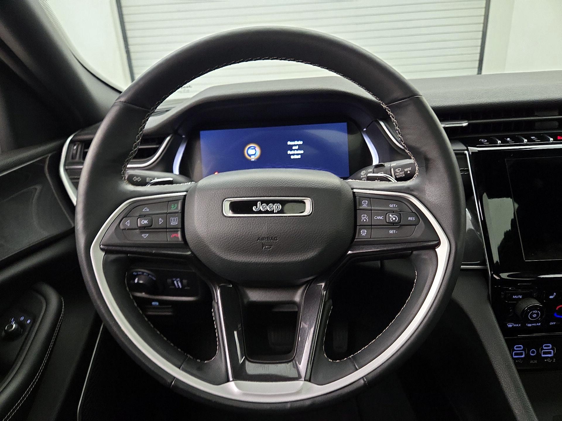 Thumbnail: 2022 Jeep Grand Cherokee - 10