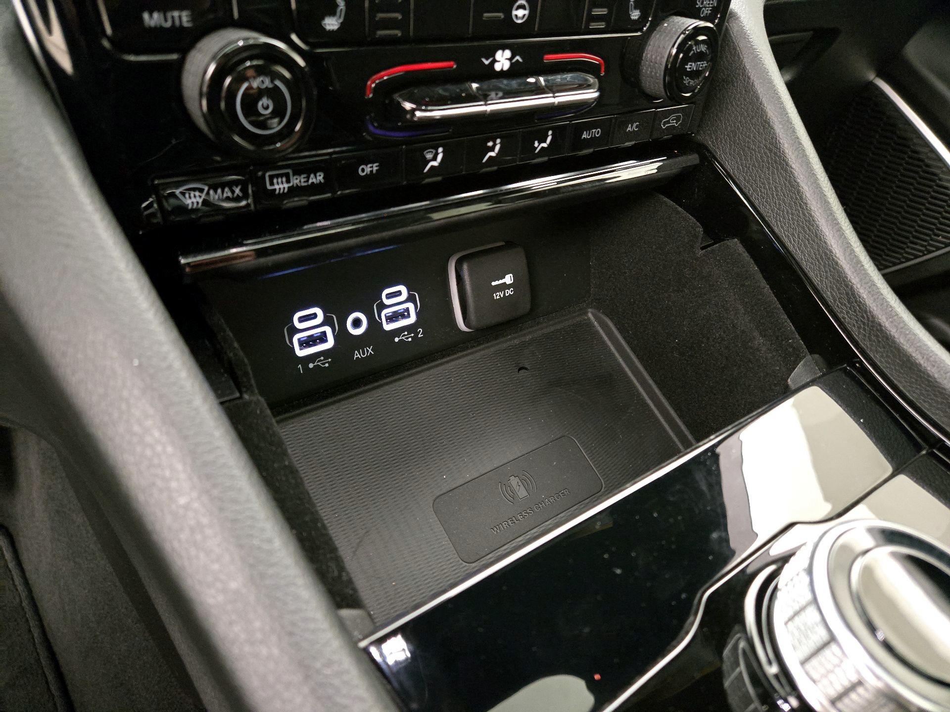 Thumbnail: 2022 Jeep Grand Cherokee - 18