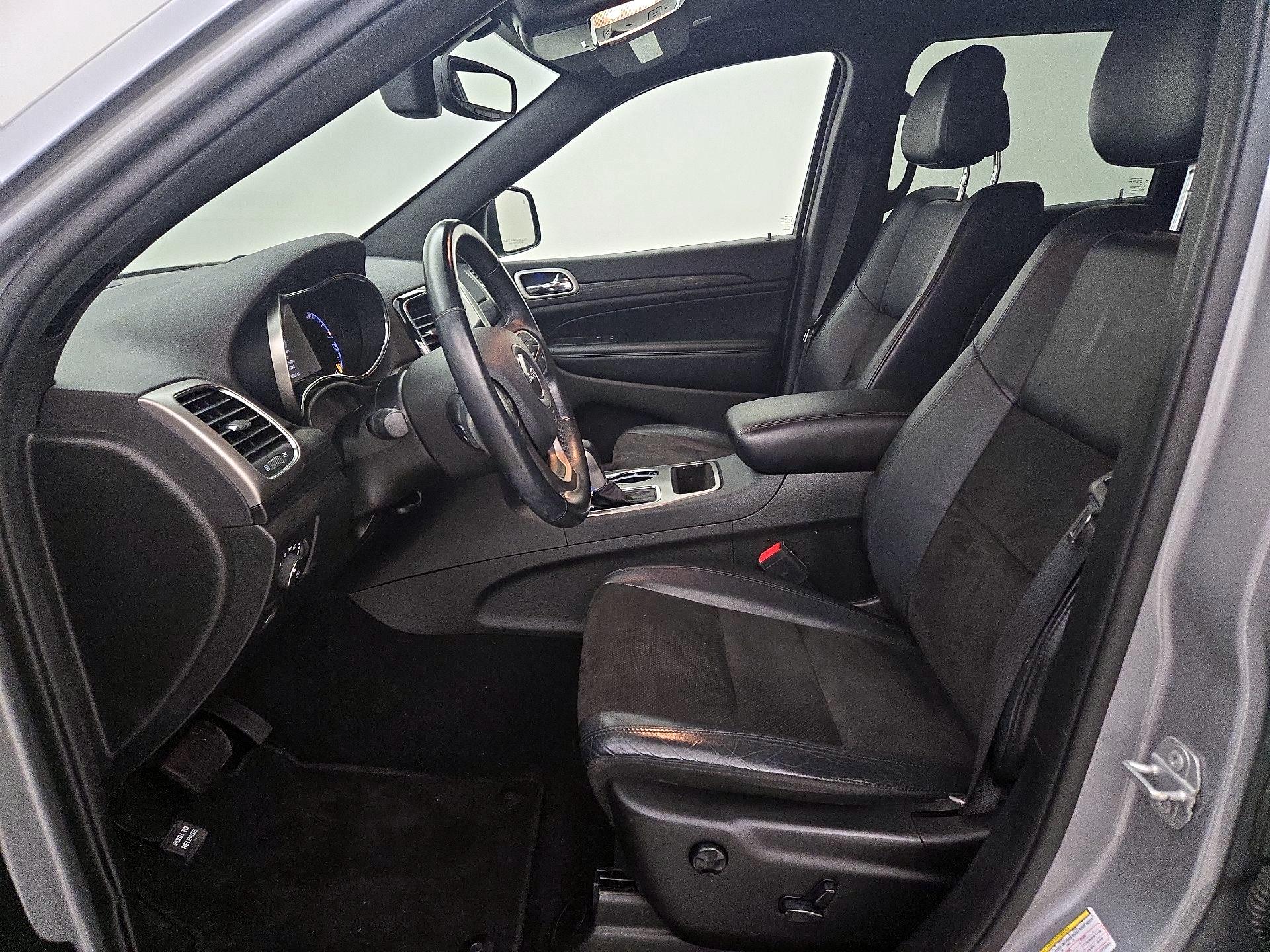 Thumbnail: 2020 Jeep Grand Cherokee - 11