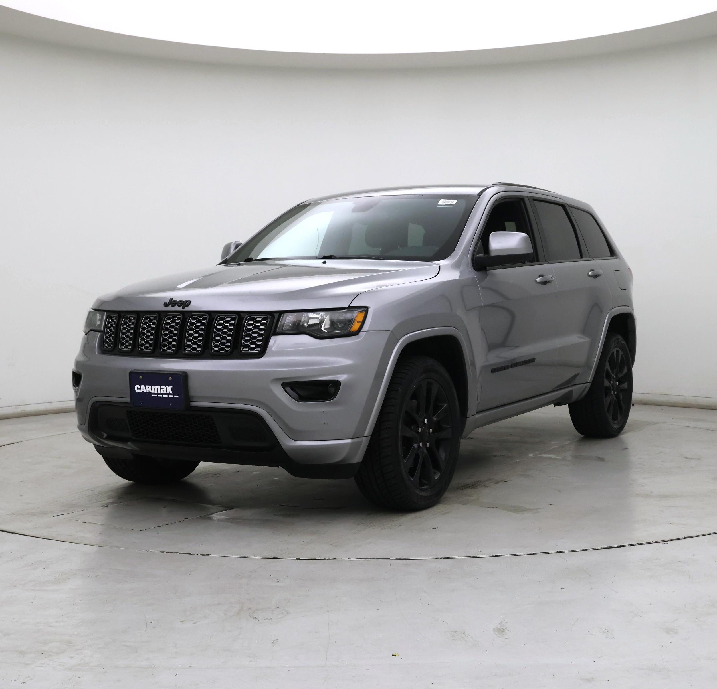 Thumbnail: 2020 Jeep Grand Cherokee - 4
