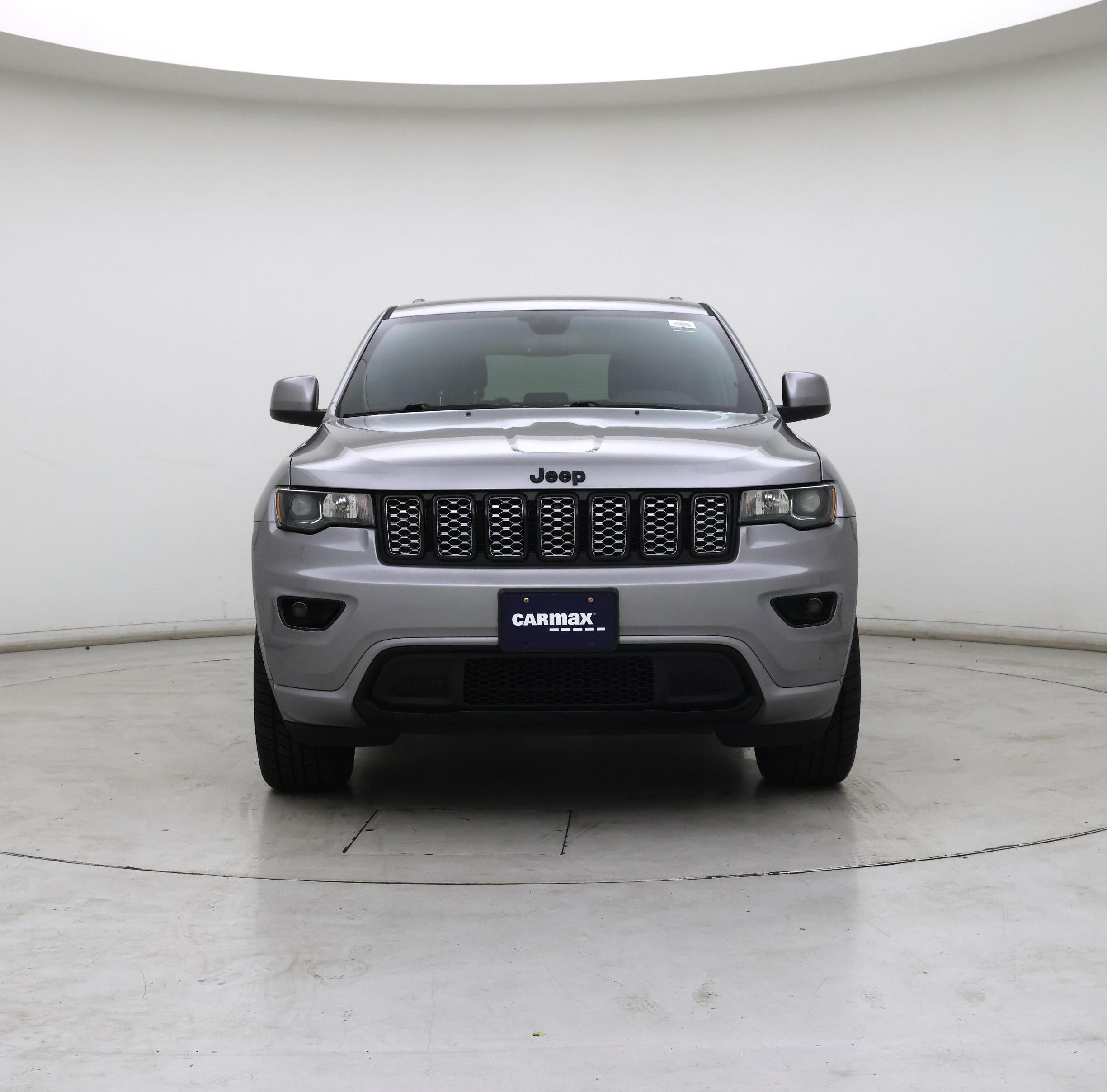 Thumbnail: 2020 Jeep Grand Cherokee - 5