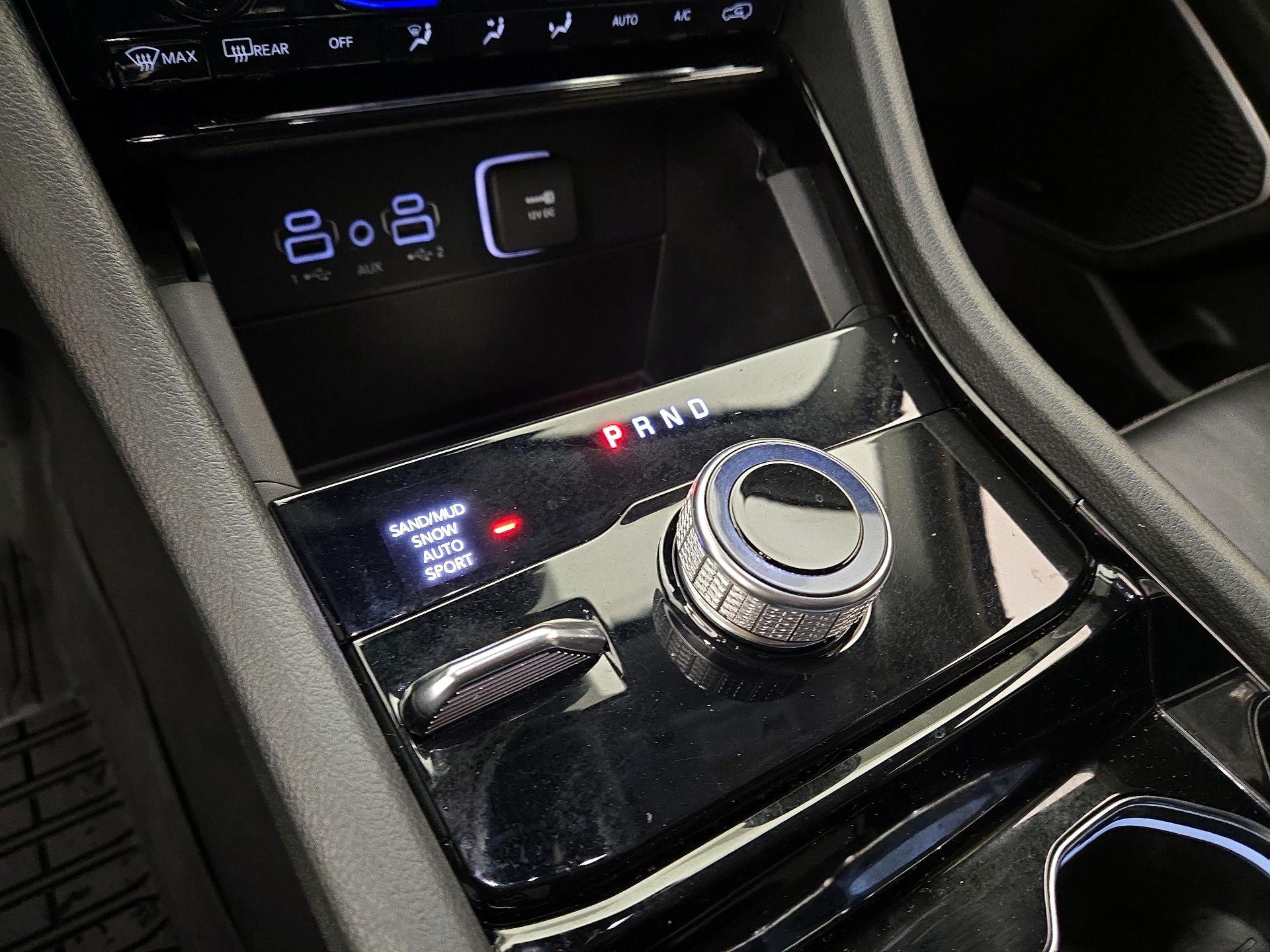 Thumbnail: 2023 Jeep Grand Cherokee - 18