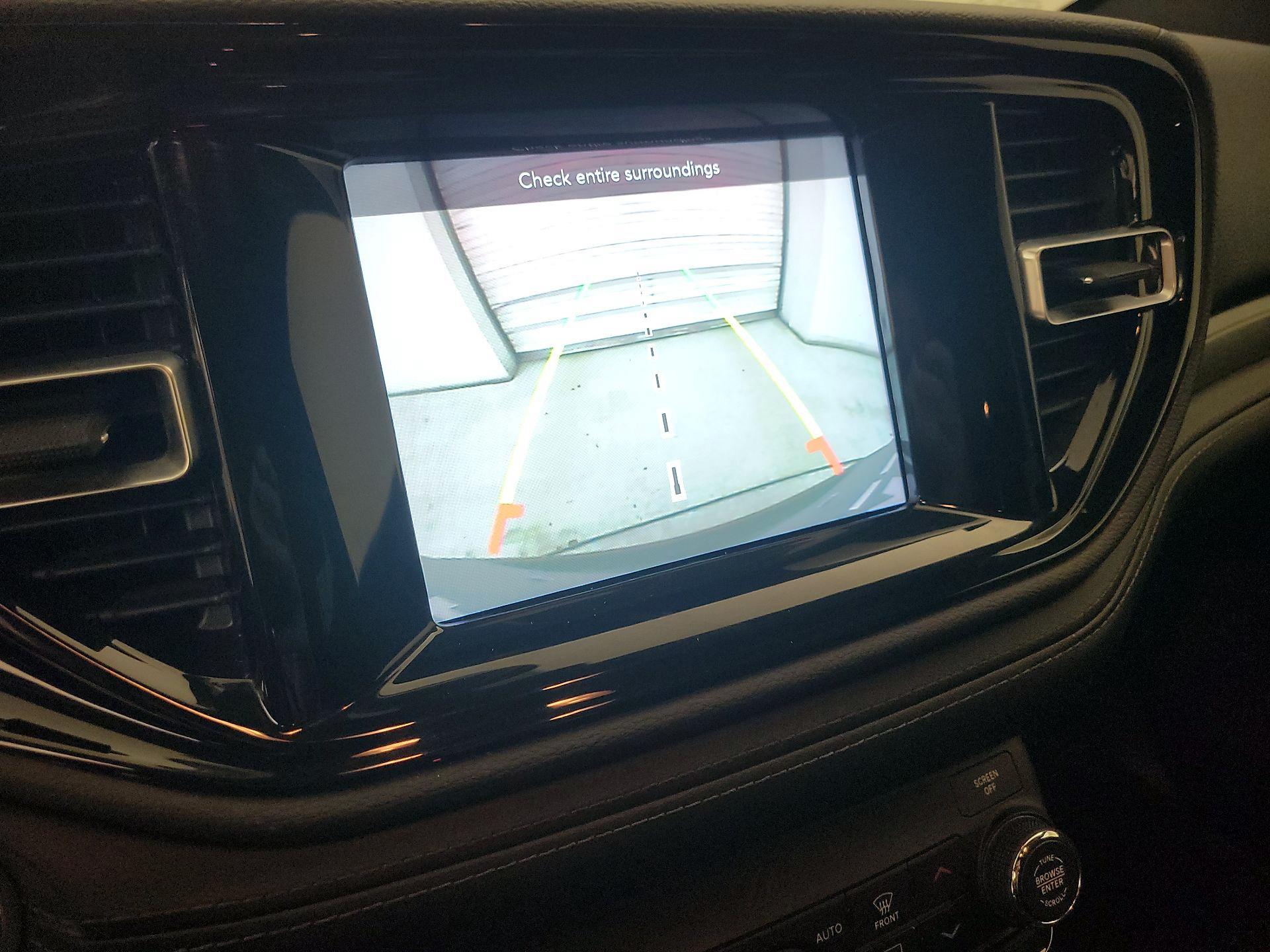 Thumbnail: 2022 Dodge Durango - 14