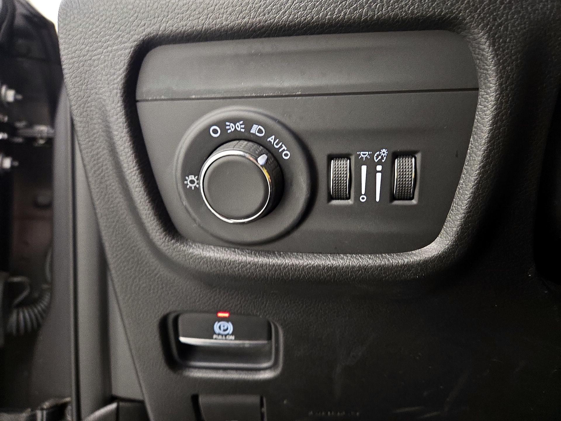 Thumbnail: 2022 Jeep Grand Cherokee L - 13