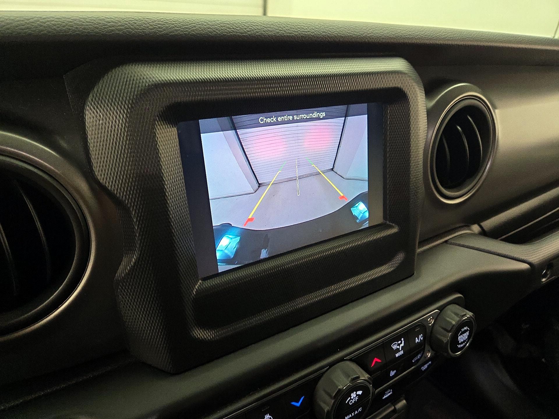 Thumbnail: 2022 Jeep Gladiator - 14