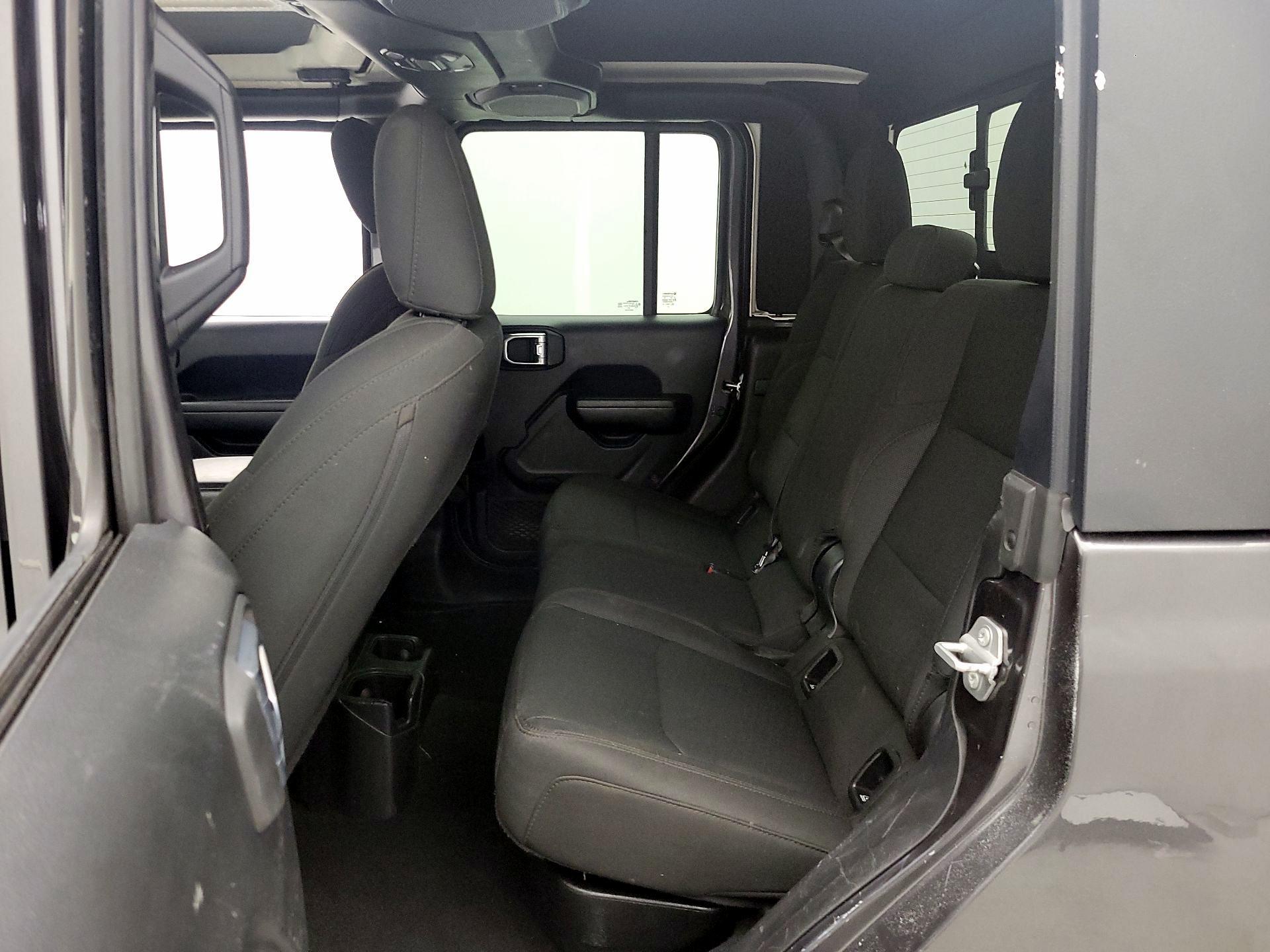 Thumbnail: 2023 Jeep Gladiator - 19