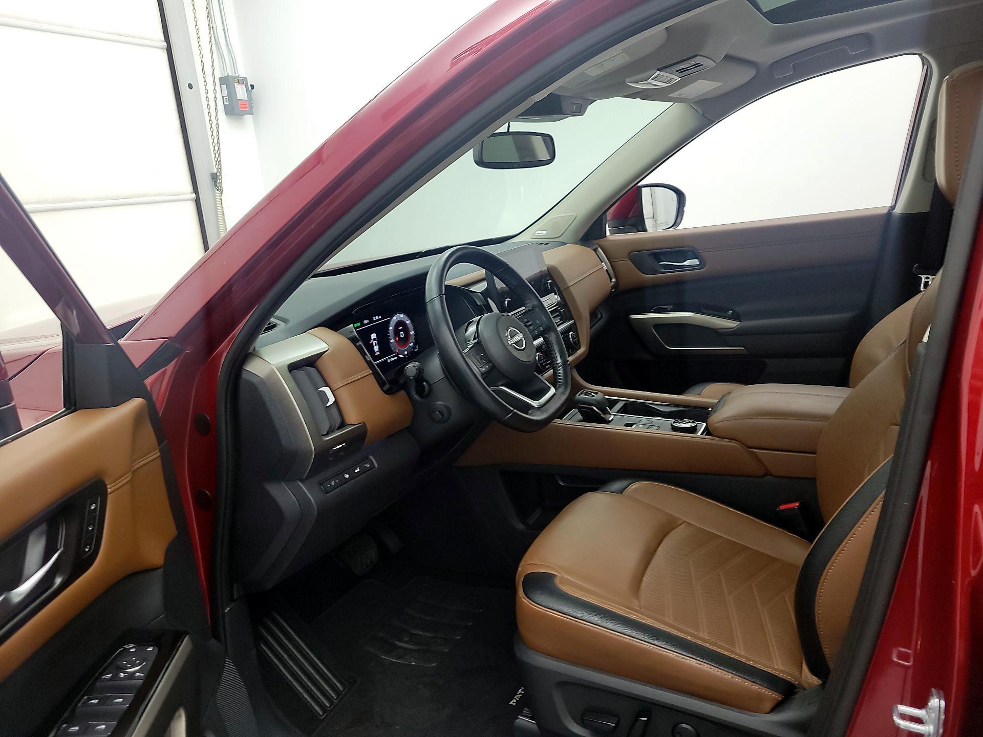 Thumbnail: 2022 Nissan Pathfinder - 11