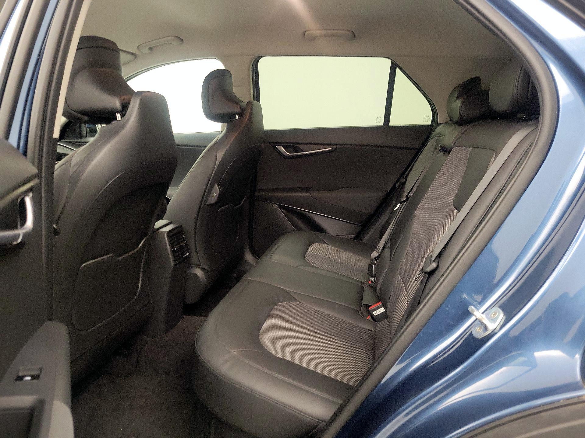 Thumbnail: 2023 Kia Niro - 19