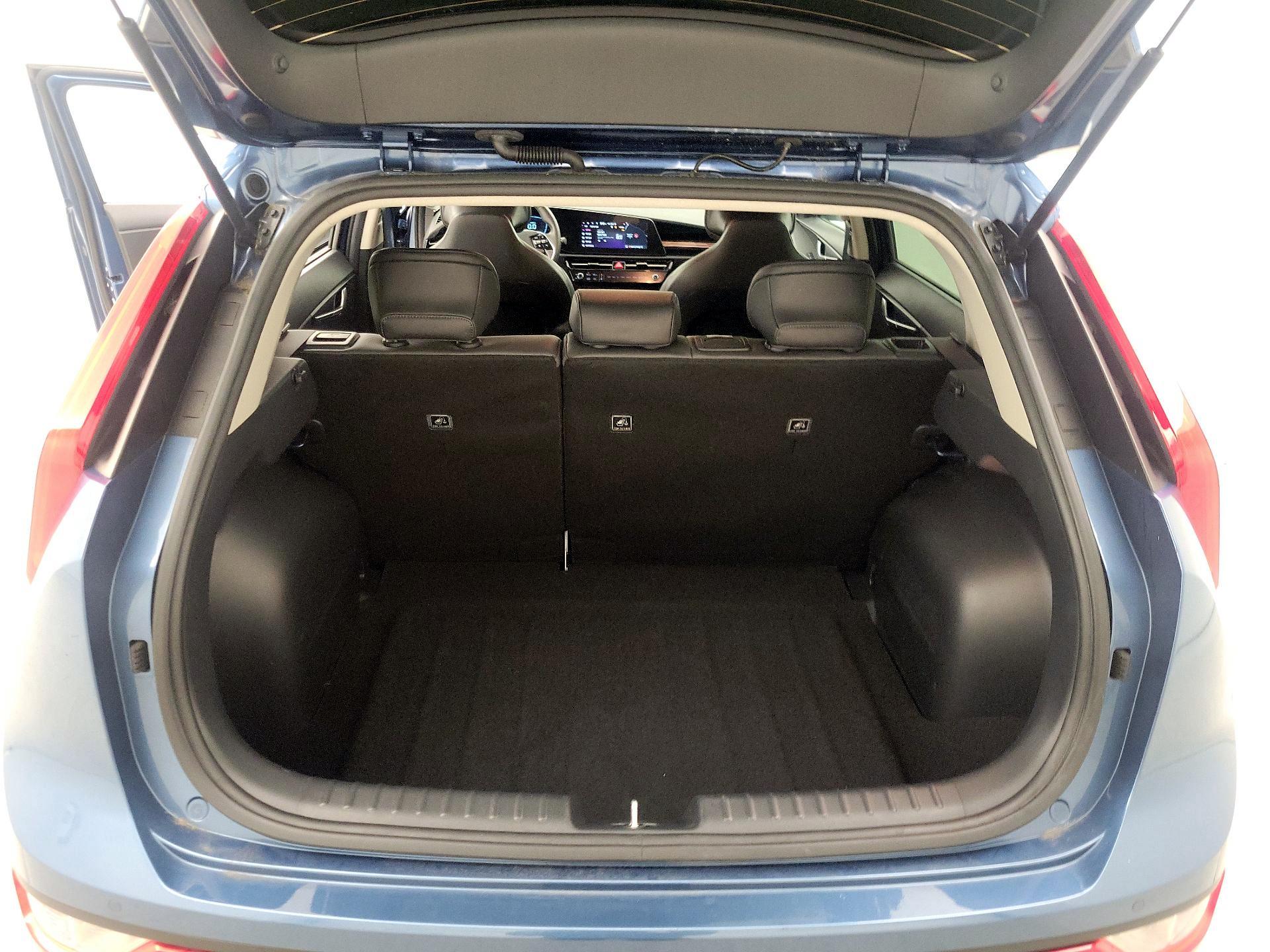 Thumbnail: 2023 Kia Niro - 20