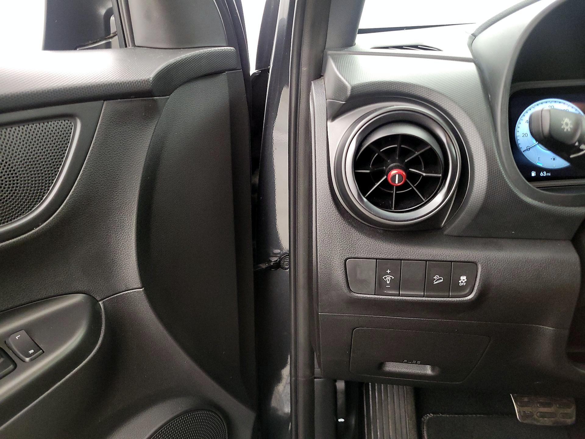 Thumbnail: 2022 Hyundai Kona - 13