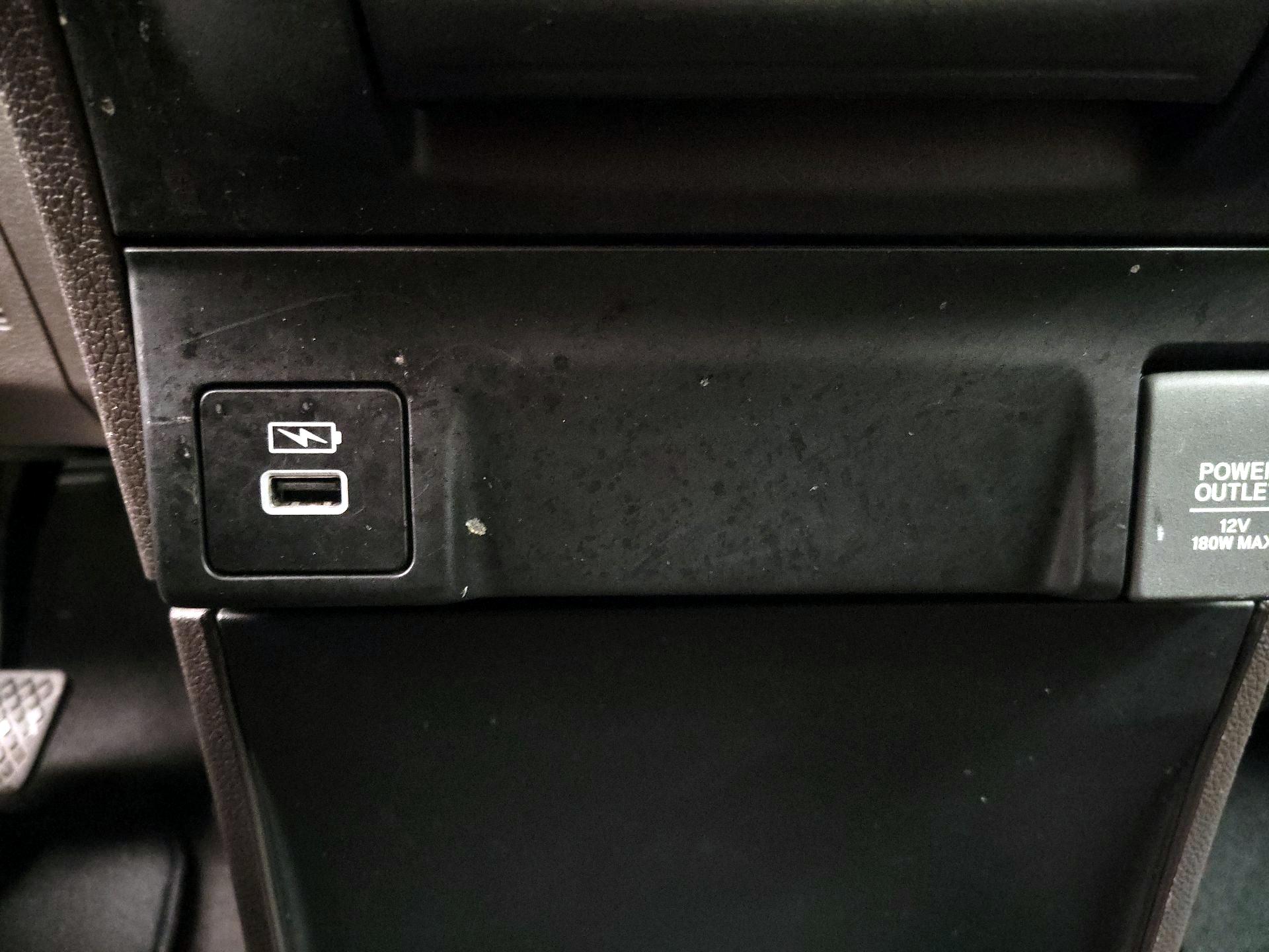 Thumbnail: 2022 Honda Odyssey - 18