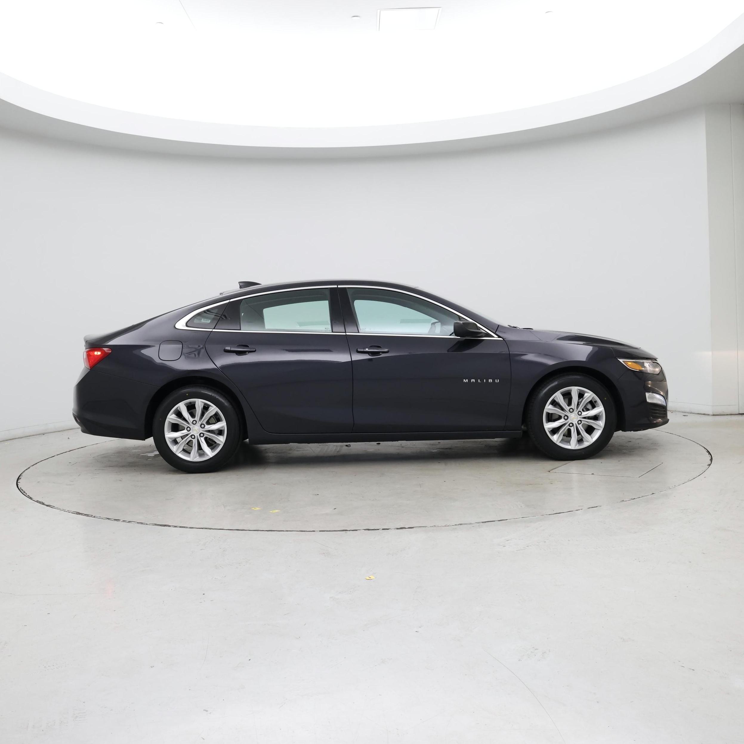 Thumbnail: 2023 Chevrolet Malibu - 7