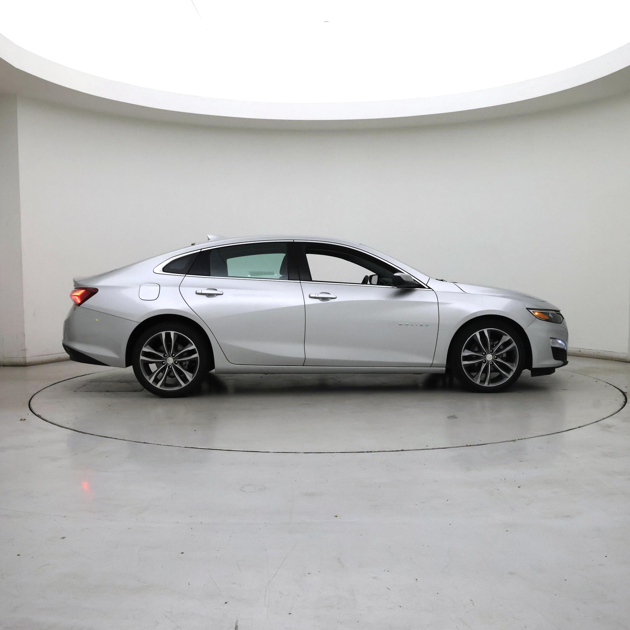 Thumbnail: 2022 Chevrolet Malibu - 7