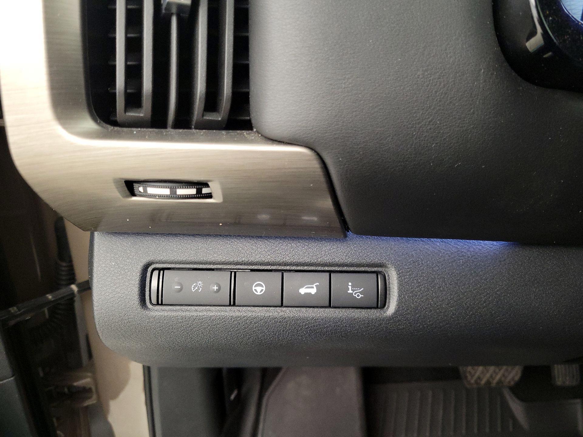 Thumbnail: 2023 Nissan Pathfinder - 13