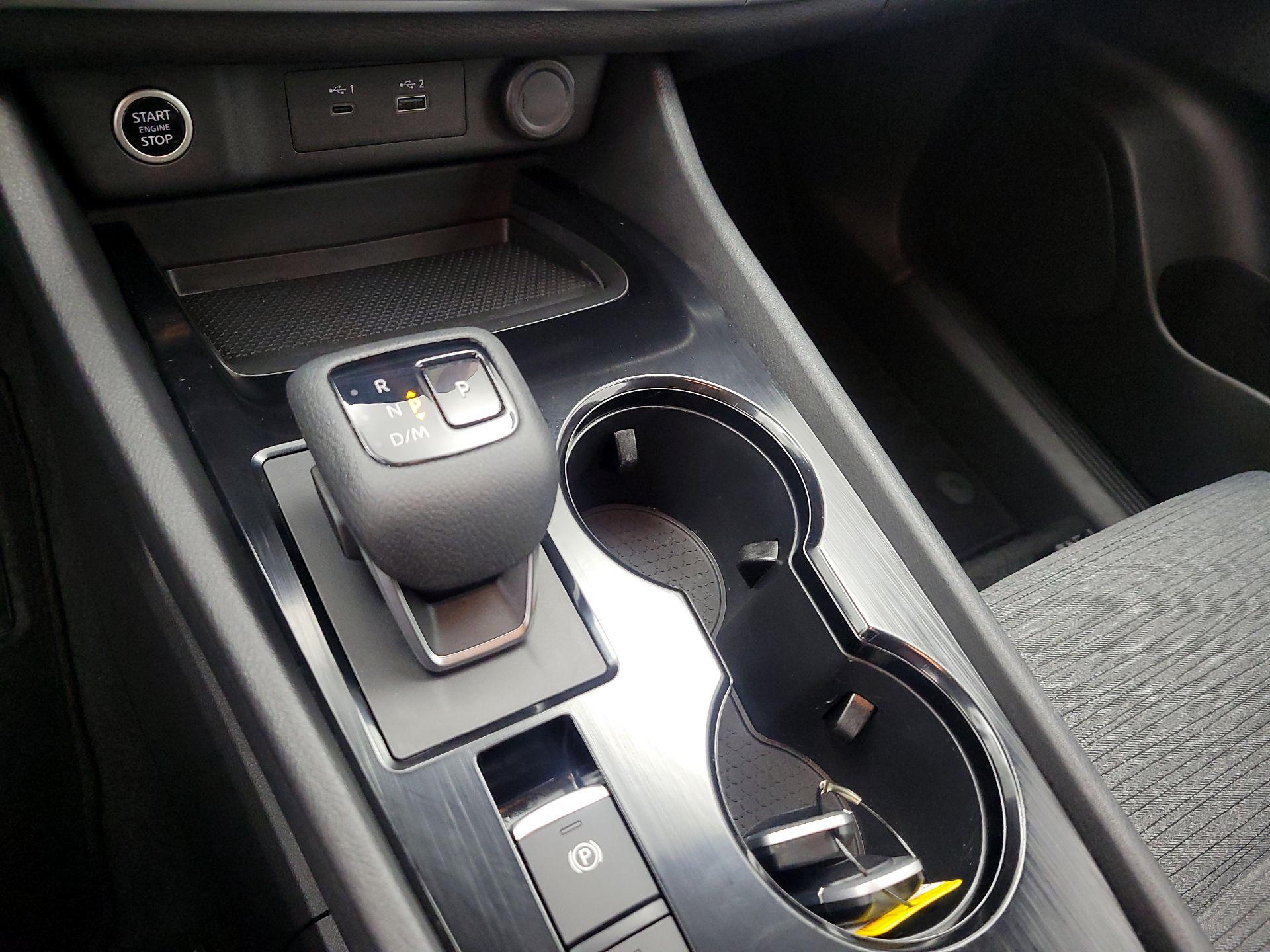 Thumbnail: 2023 Nissan Rogue - 17