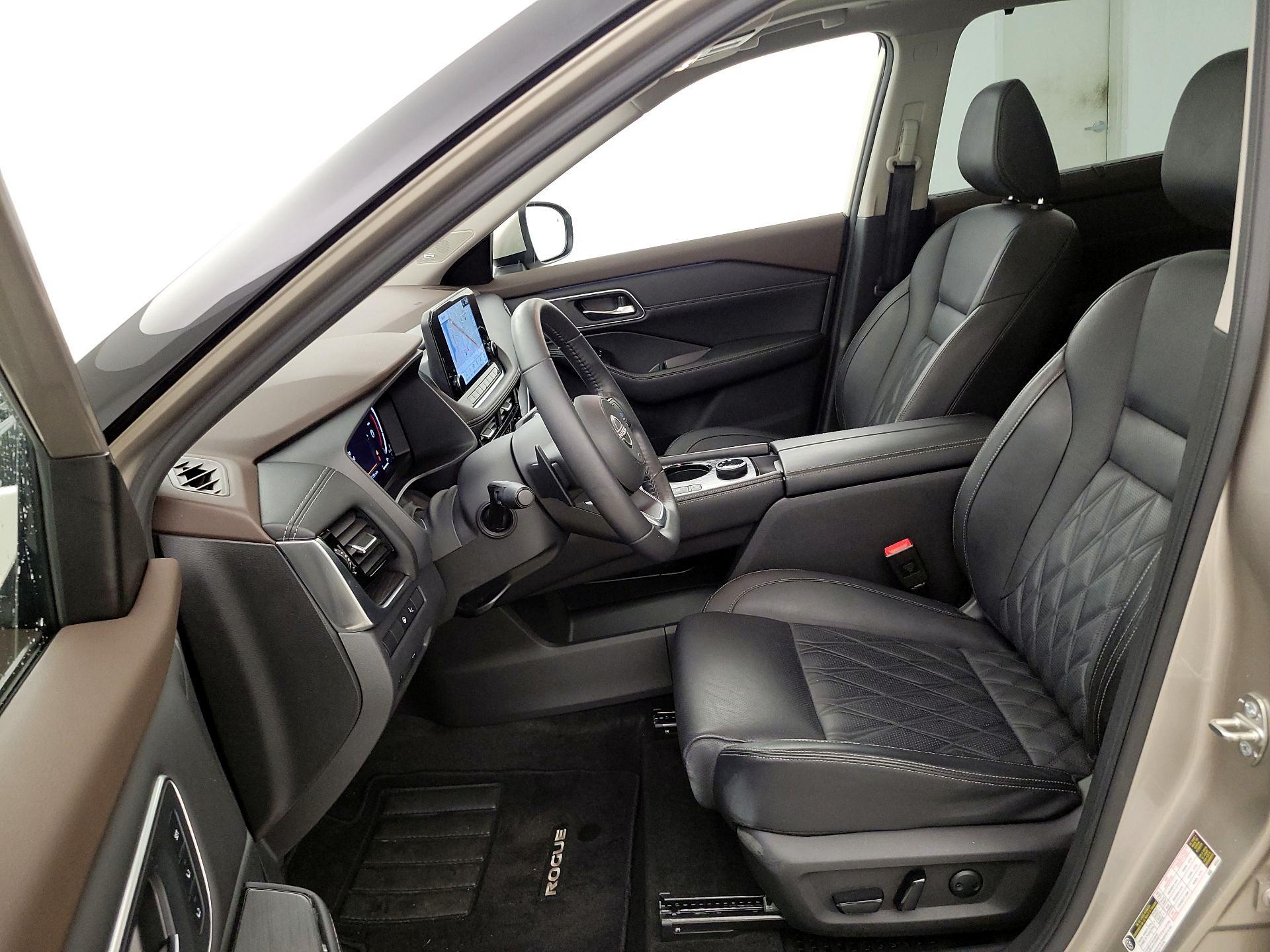 Thumbnail: 2022 Nissan Rogue - 11