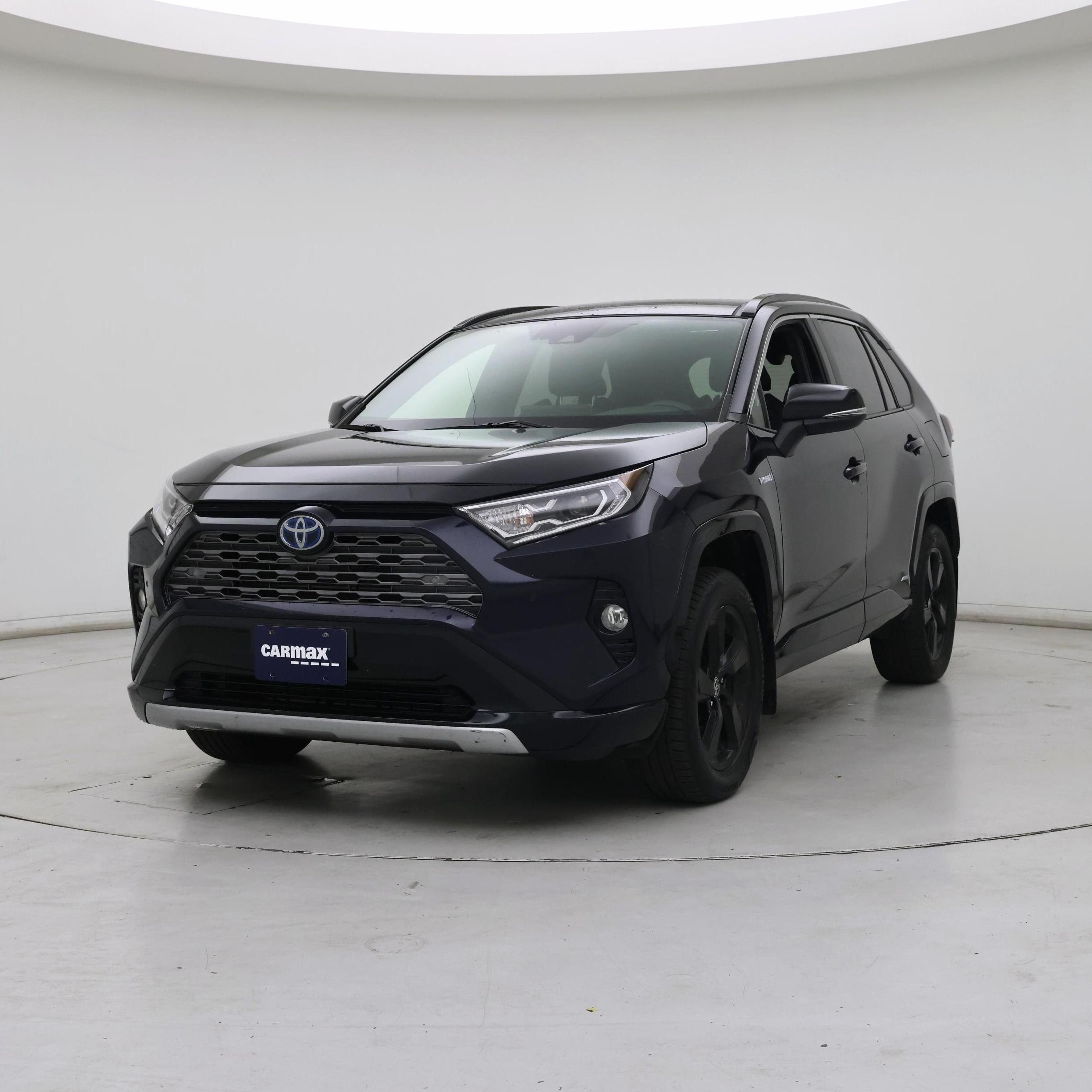 Thumbnail: 2020 Toyota RAV4 - 4