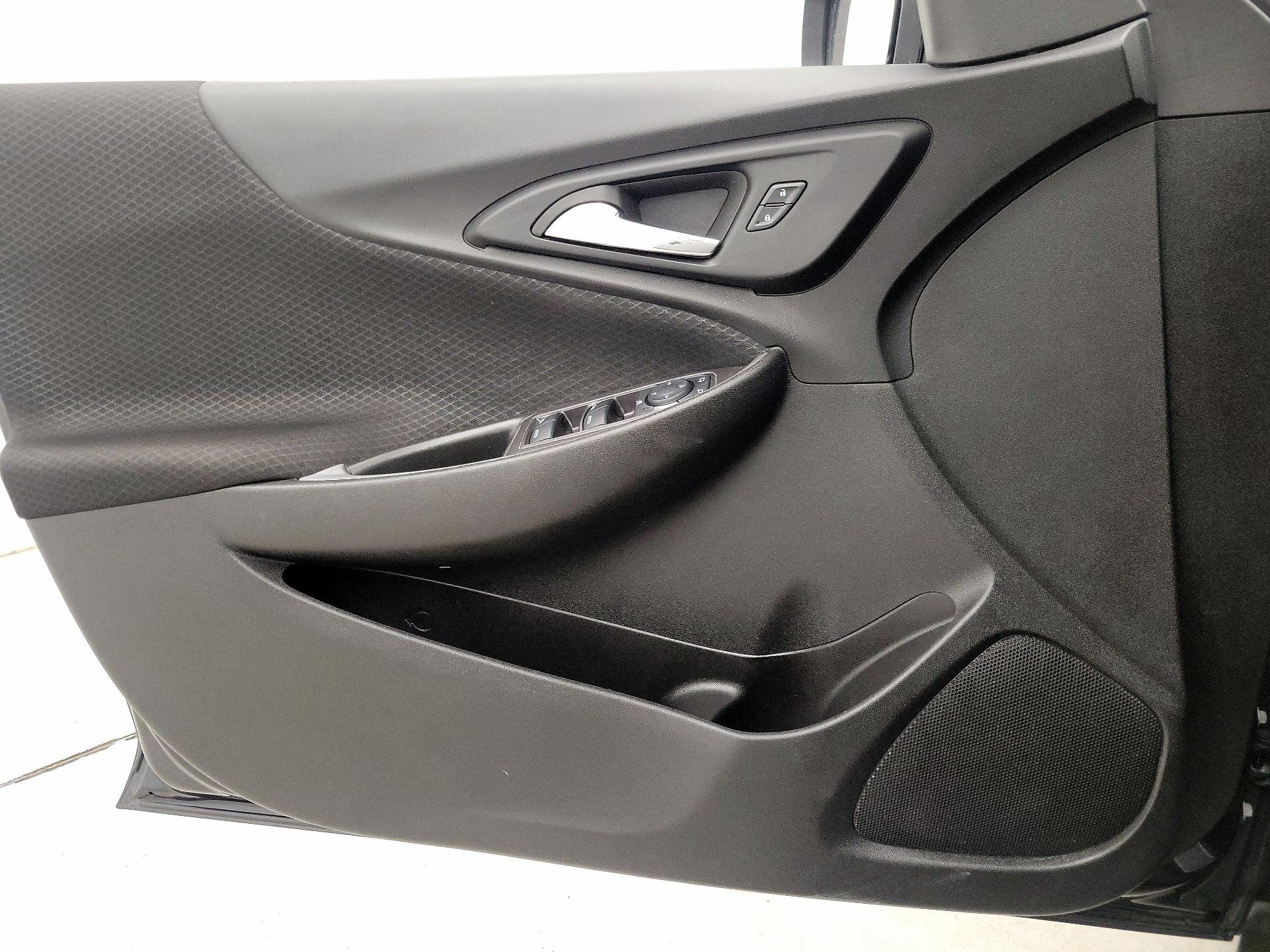 Thumbnail: 2023 Chevrolet Malibu - 12