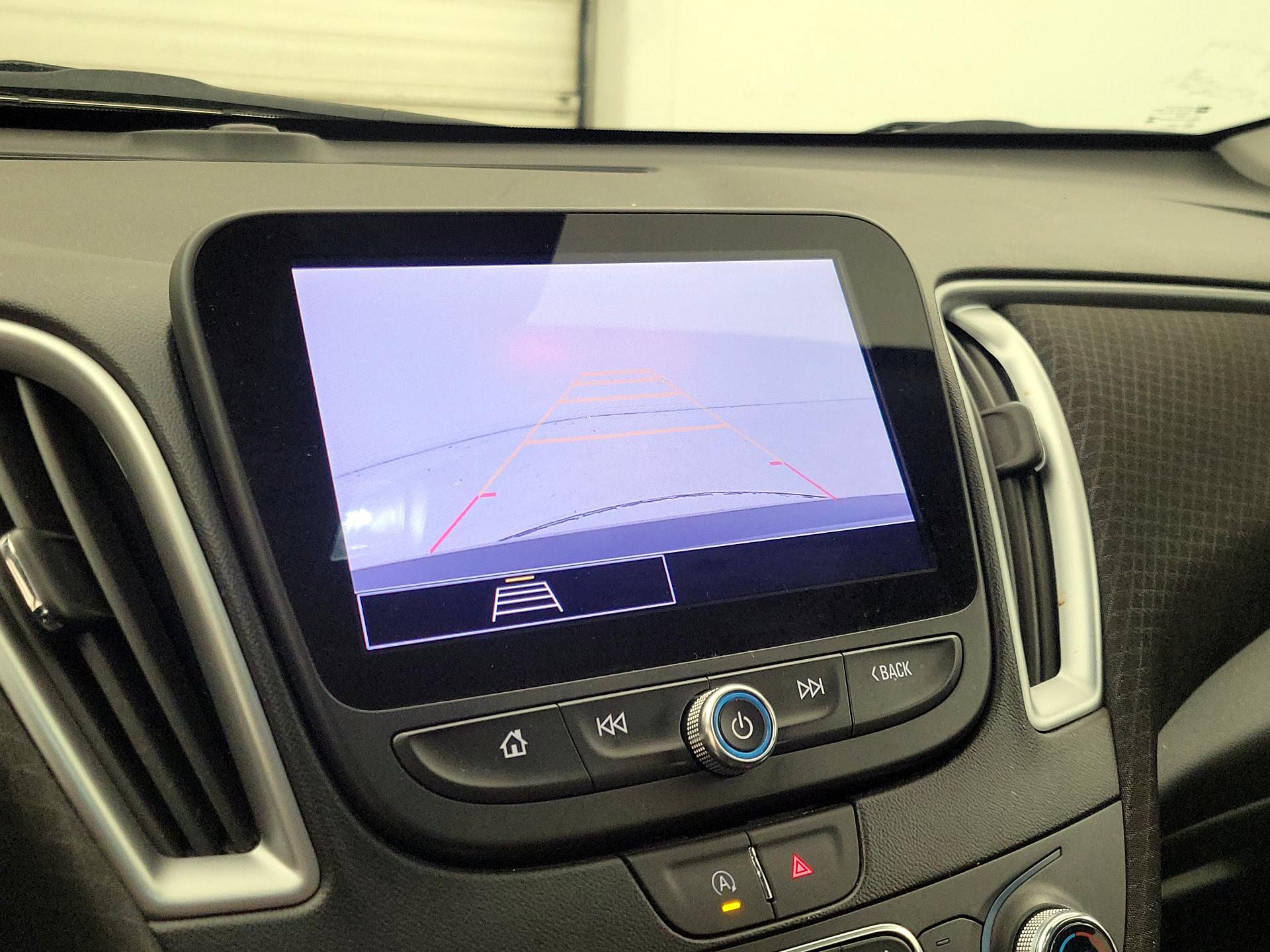 Thumbnail: 2023 Chevrolet Malibu - 14