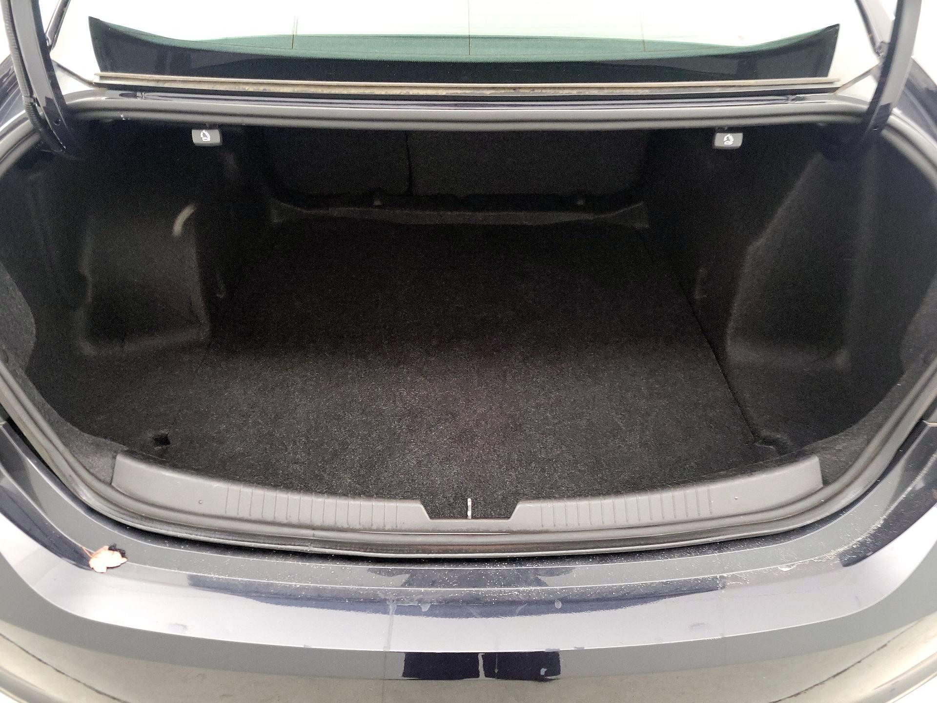 Thumbnail: 2023 Chevrolet Malibu - 20