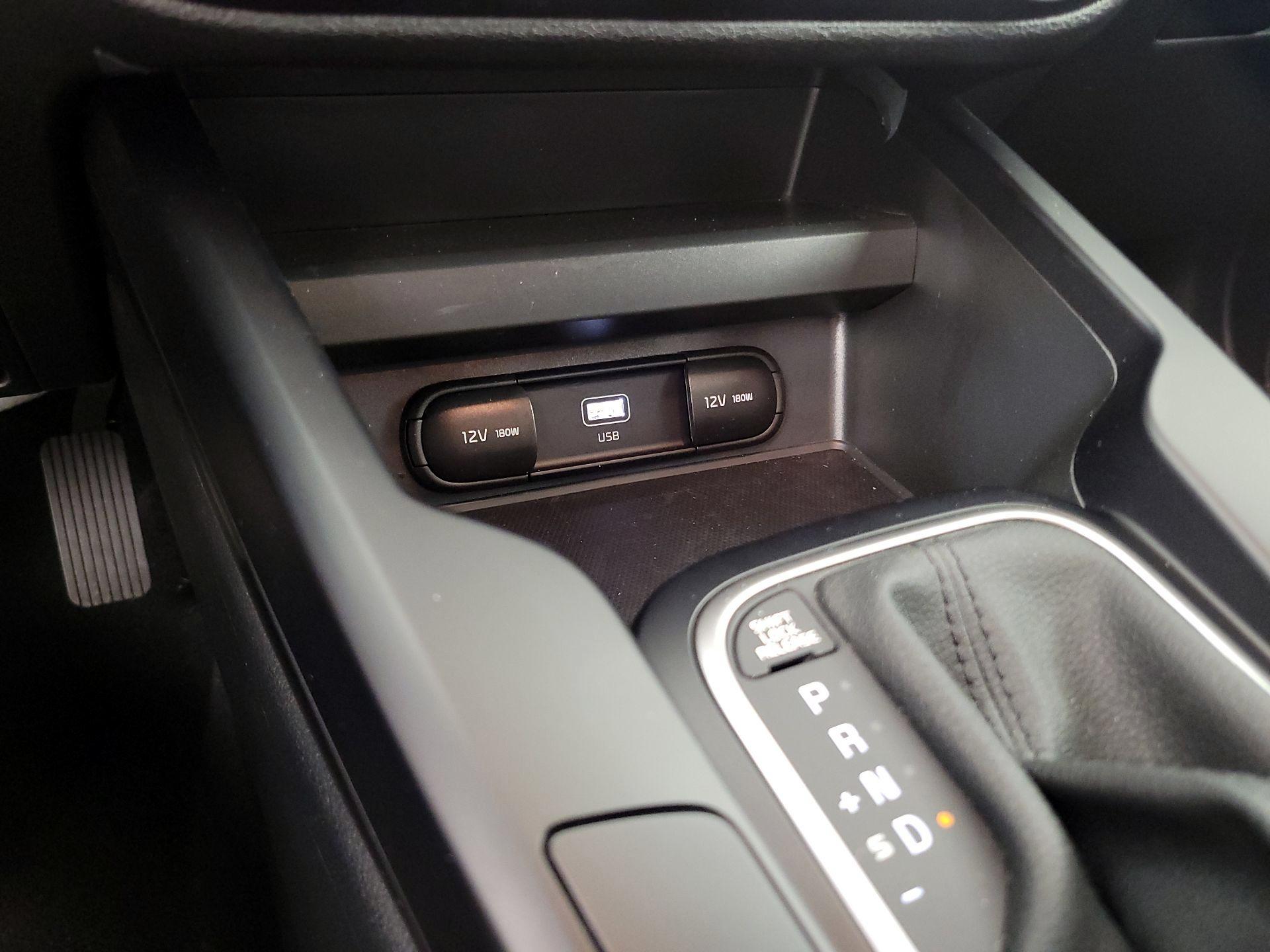 Thumbnail: 2023 Kia Soul - 18