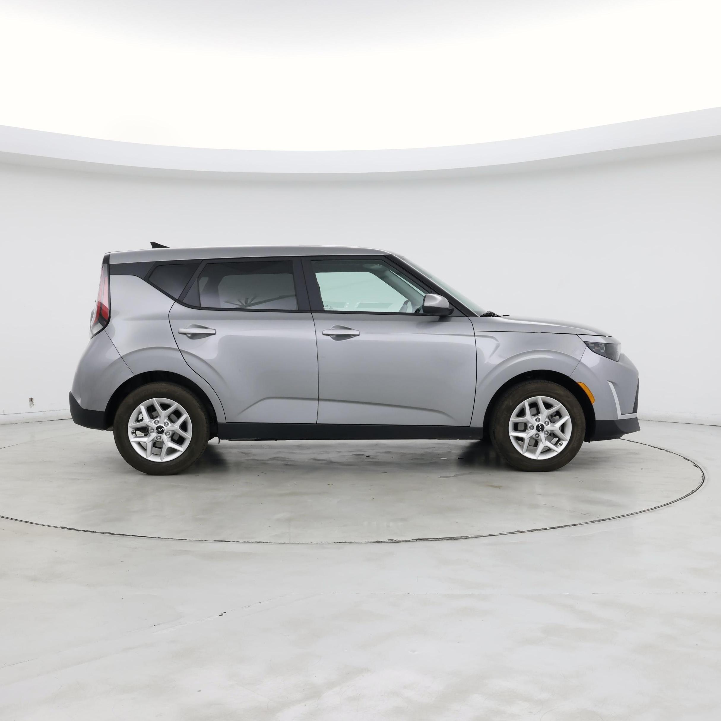 Thumbnail: 2023 Kia Soul - 7