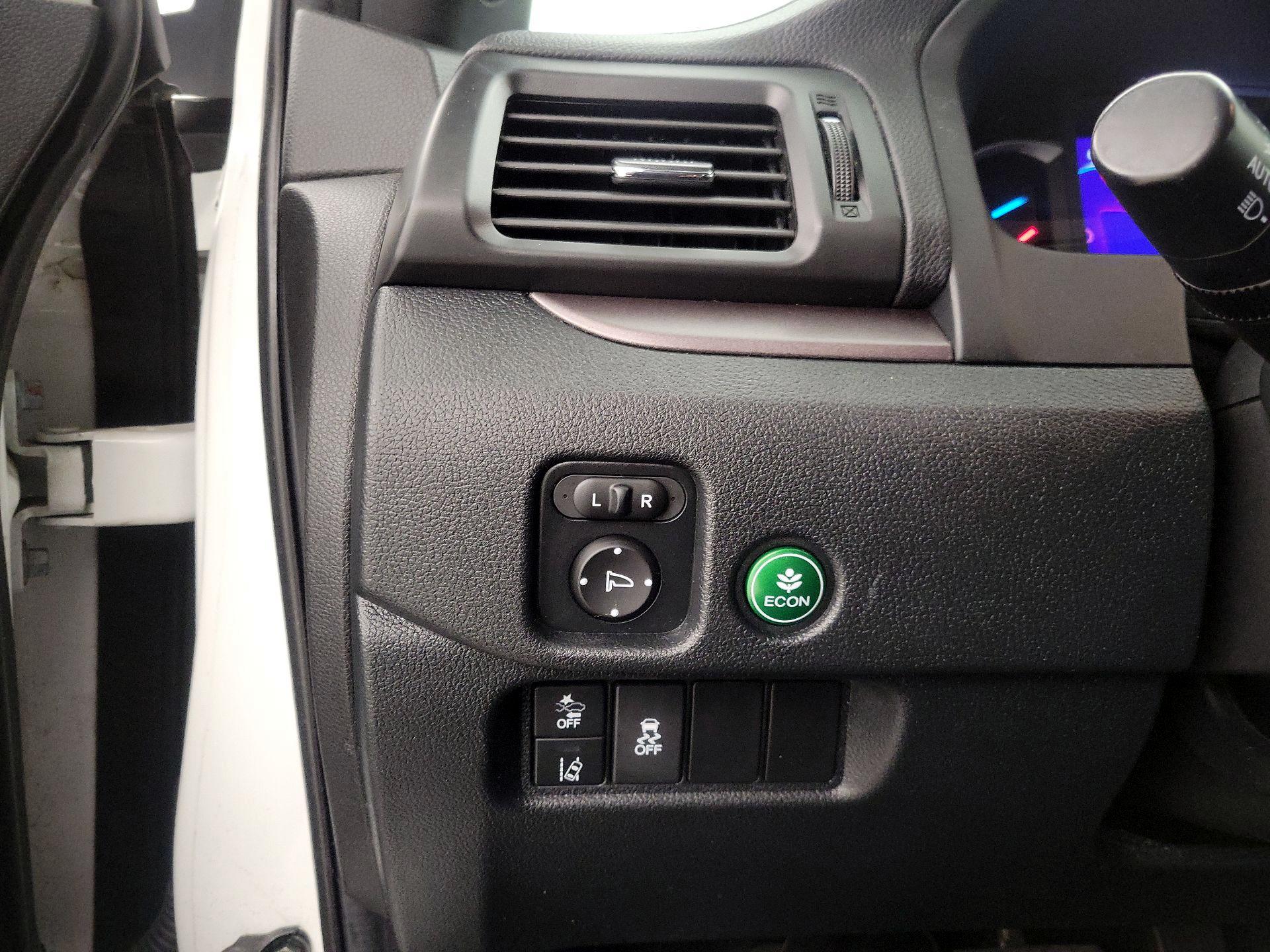 Thumbnail: 2022 Honda Pilot - 13