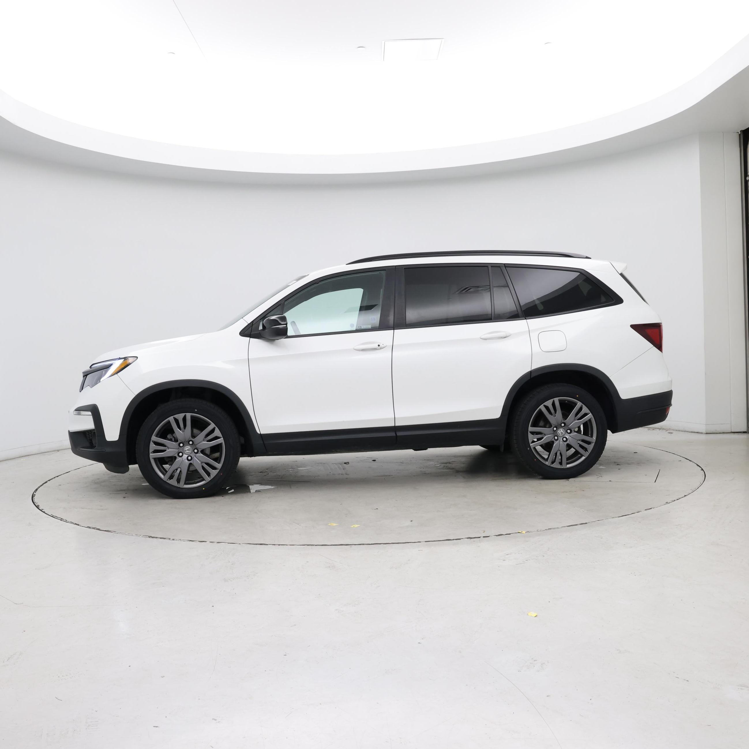 Thumbnail: 2022 Honda Pilot - 3