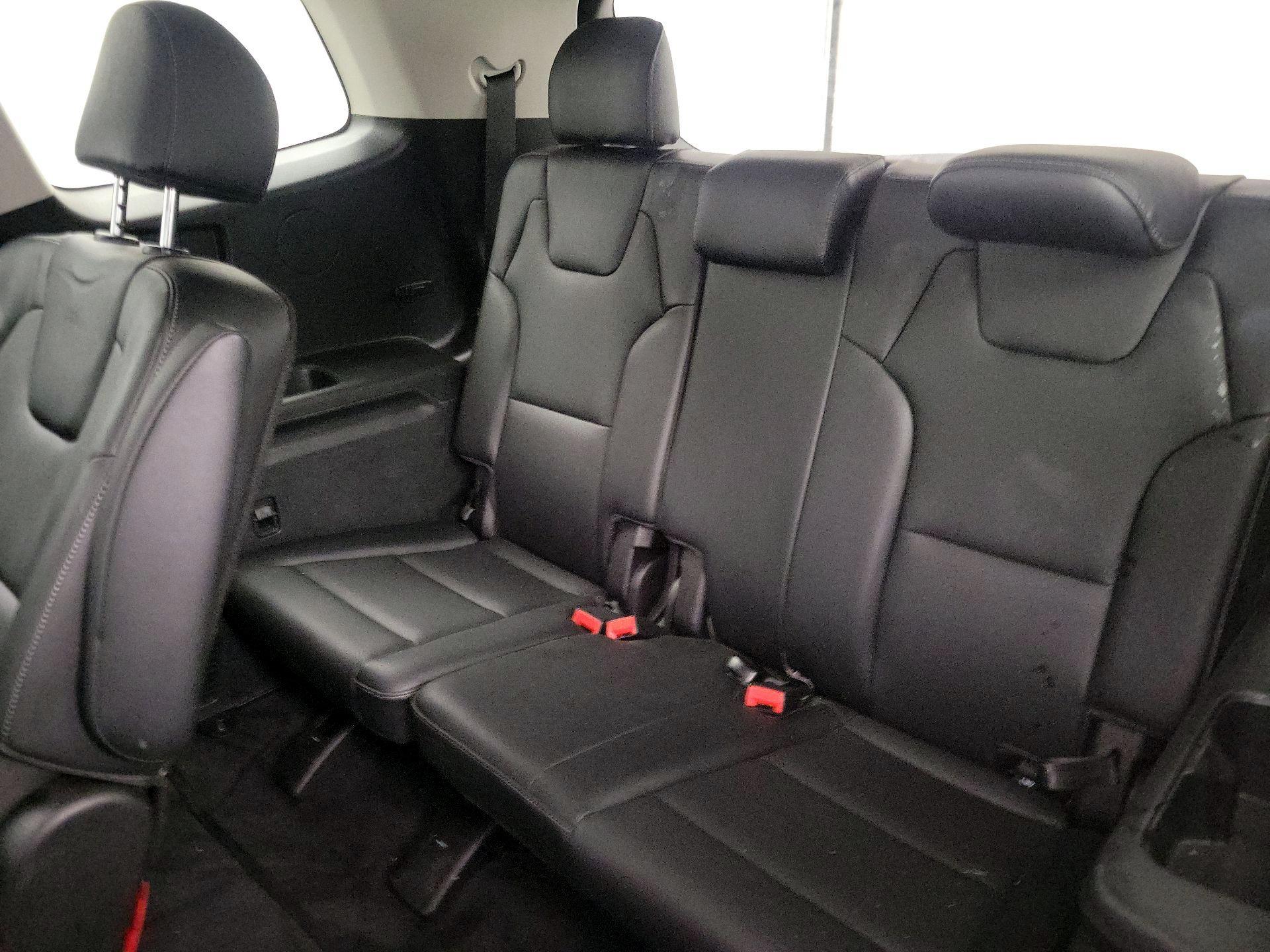 Thumbnail: 2023 Kia Telluride - 20