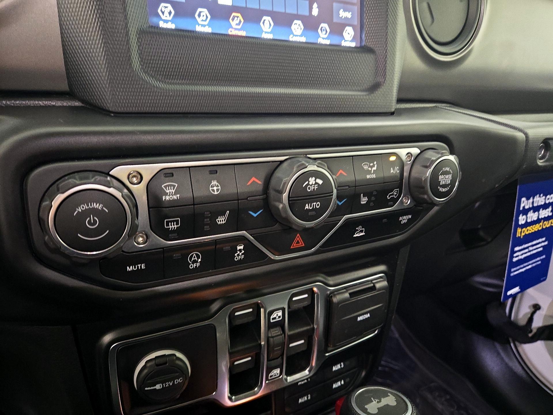 Thumbnail: 2021 Jeep Wrangler - 16